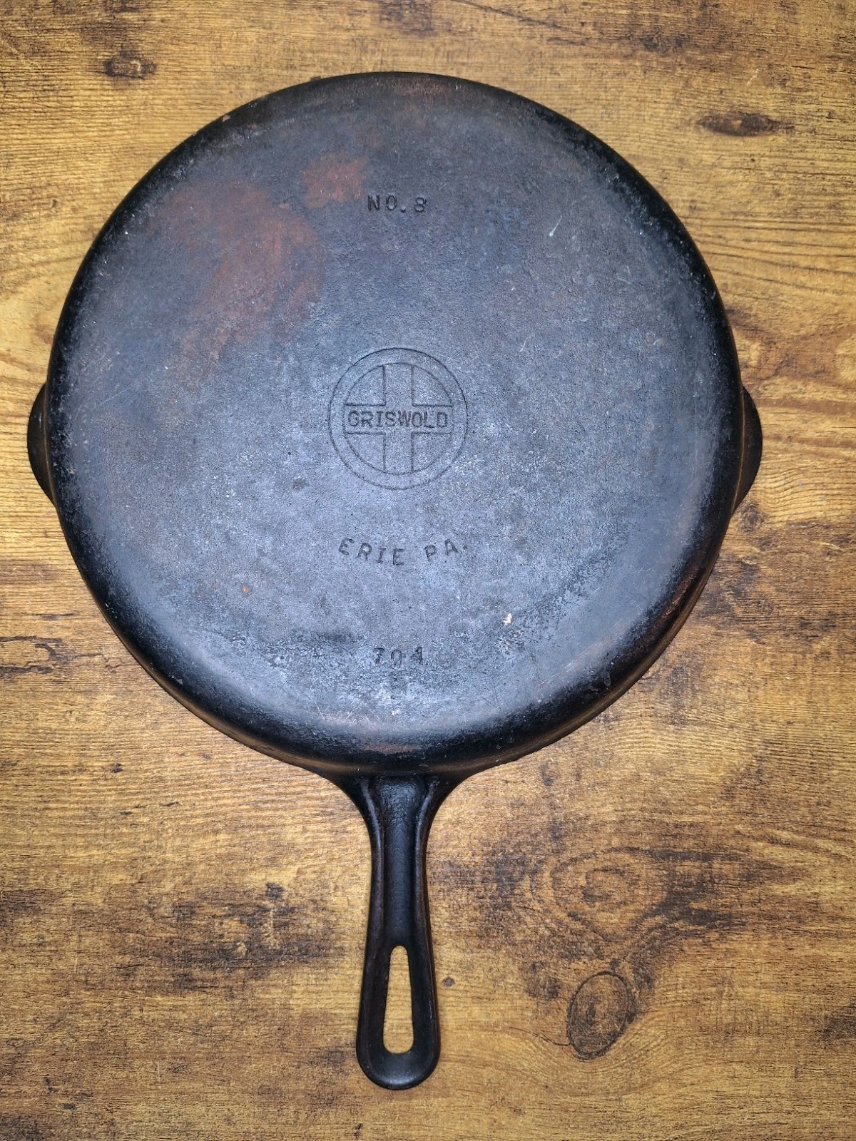 GRISWOLD 8 Cast Iron Skillet #704 ERIE PA GRISWOLD 8 Cast Iron Skillet #704 ERIE PA