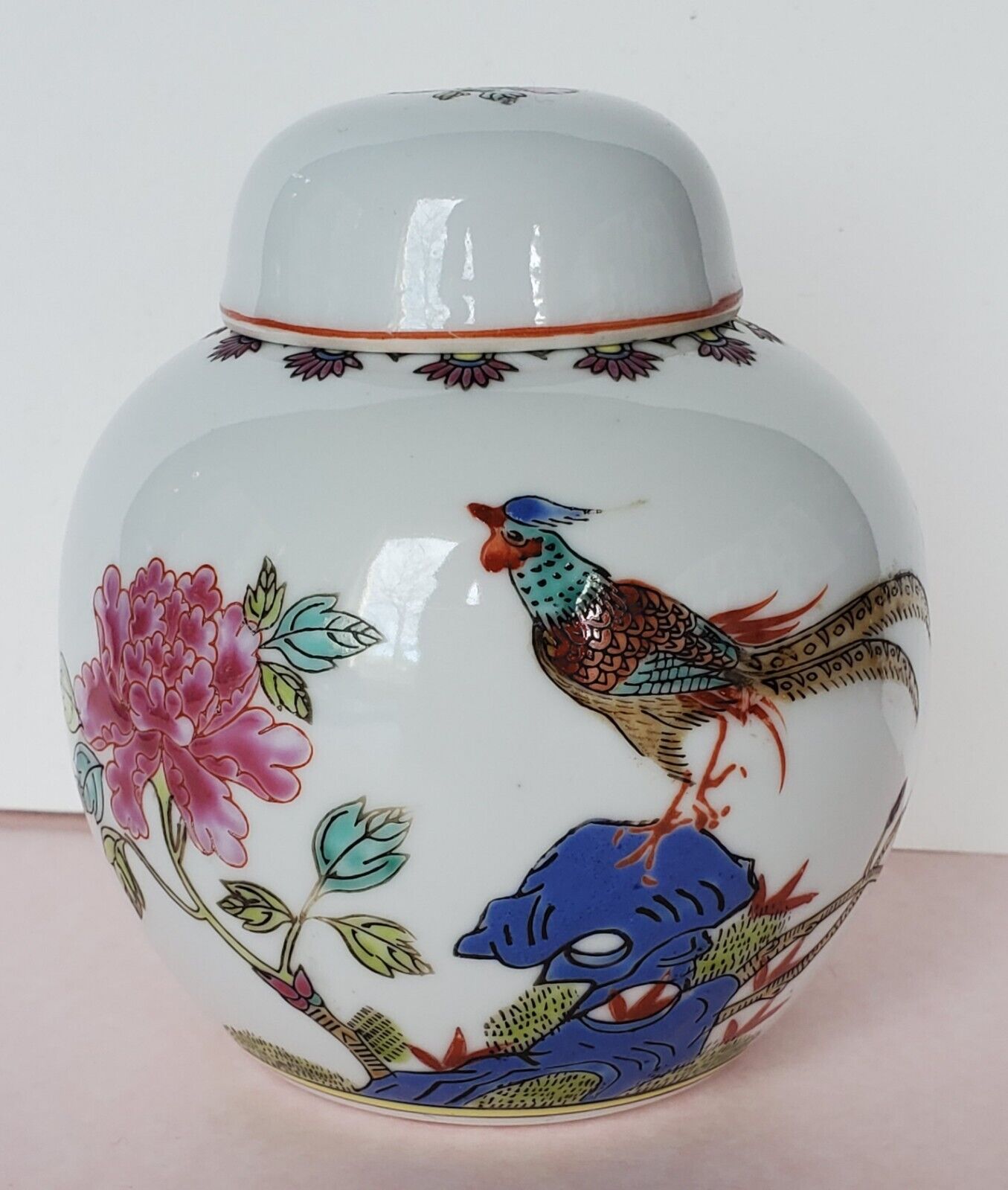 Chinese porcelain Famille Rose ginger jar pheasant 