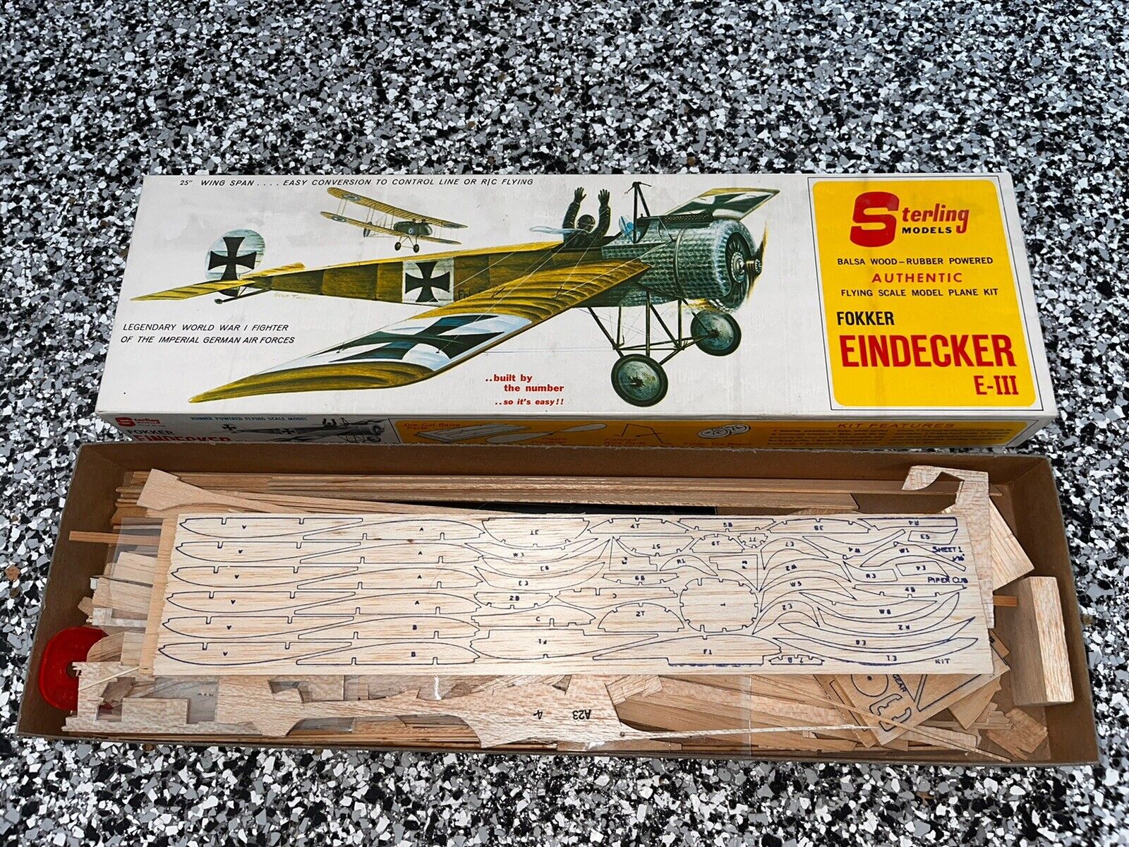 Sterling Vintage 25” Fokker Eindecker E-III Flying Scale Model Kit A23 ~READ ALL