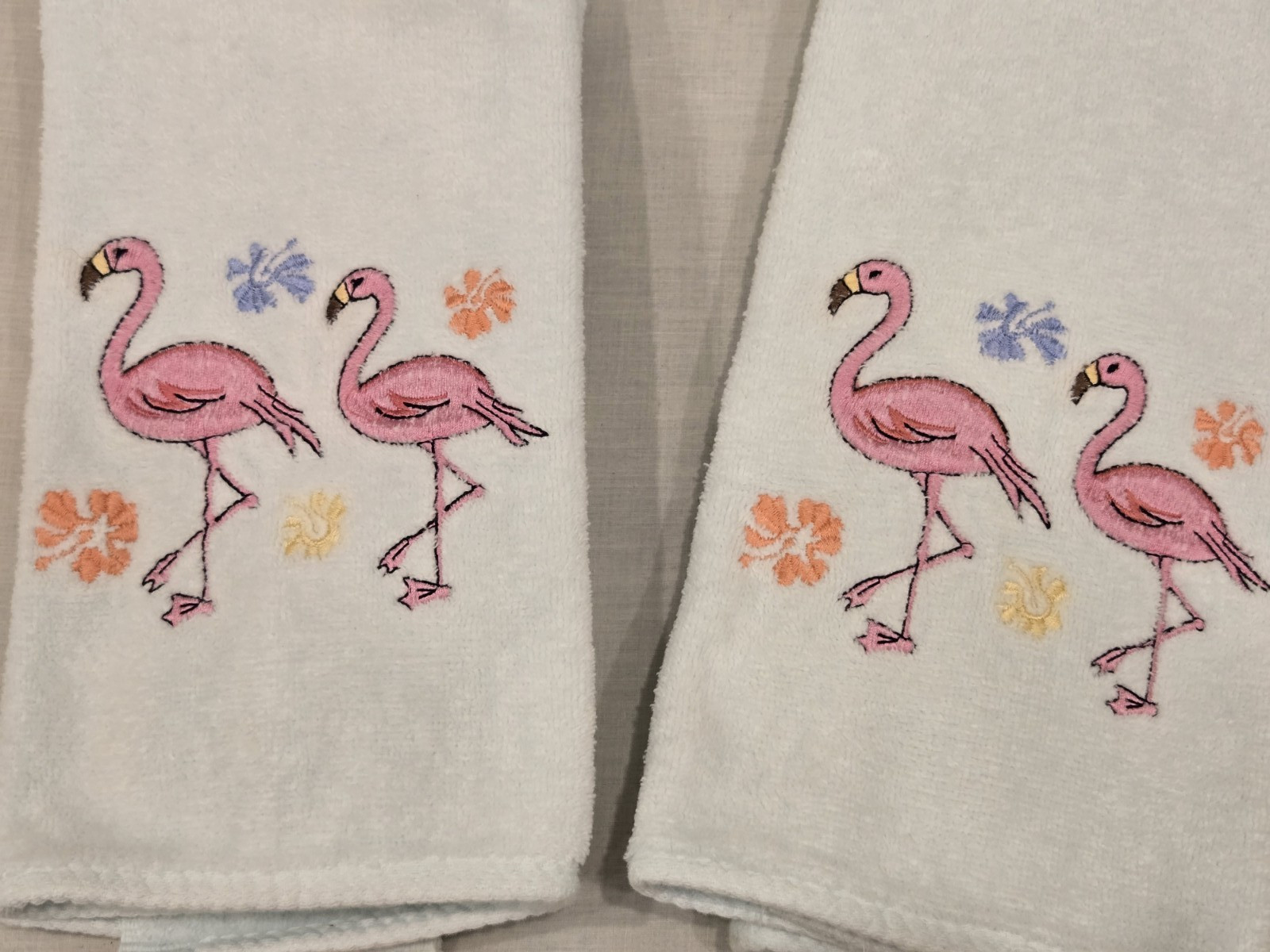 (Two) - Avanti Linens - Hand Towel Soft Absorbent 100% Cotton Flamingo - EUC