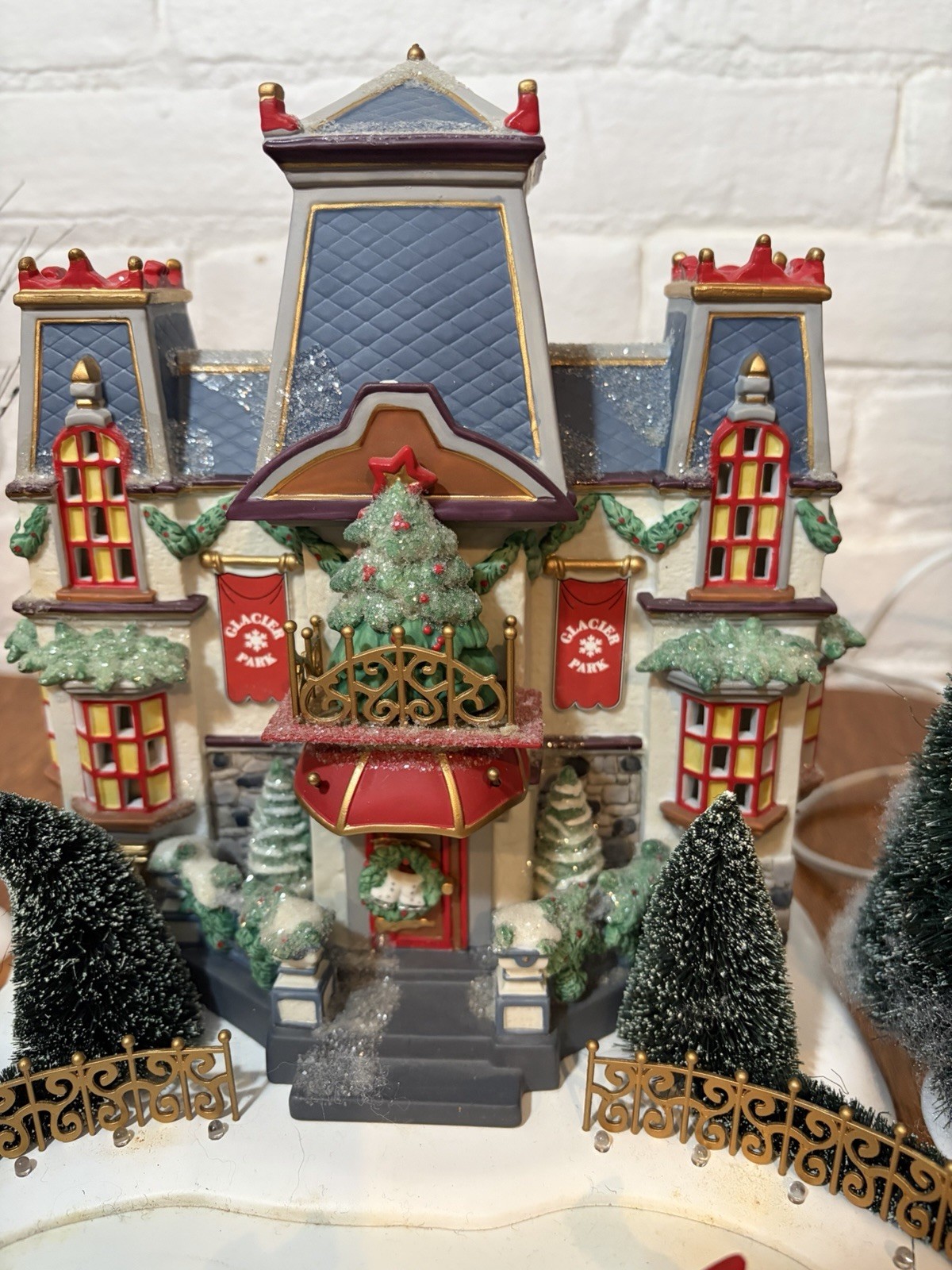 Dept 56 North Pole series glacier park pavilion Animated Ice Skating Rink Dept 56 North Pole series glacier park pavilion Animated Ice Skating Rink