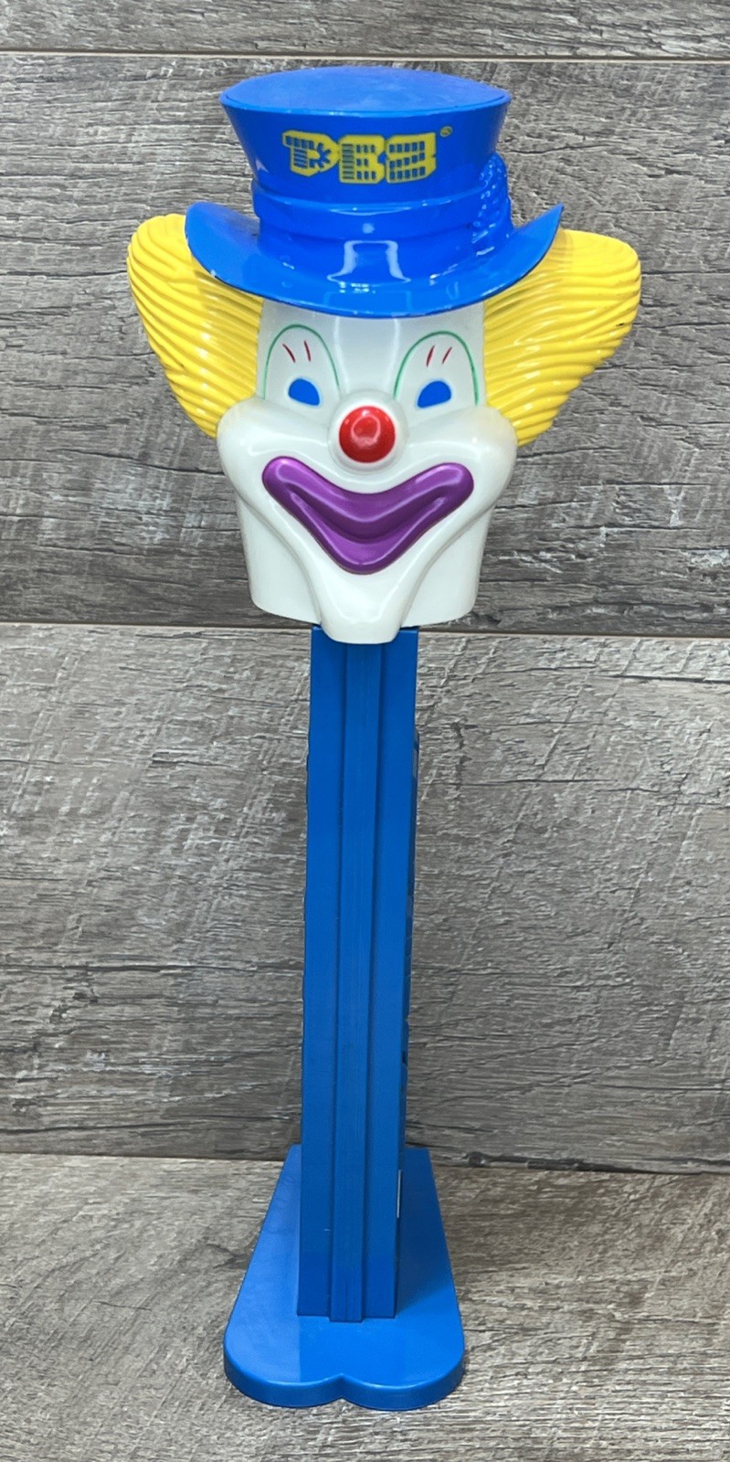 Vintage 1999 Giant 12.5” PEZ Candy Roll Dispenser Blue Clown Vintage 1999 Giant 12.5” PEZ Candy Roll Dispenser Blue Clown