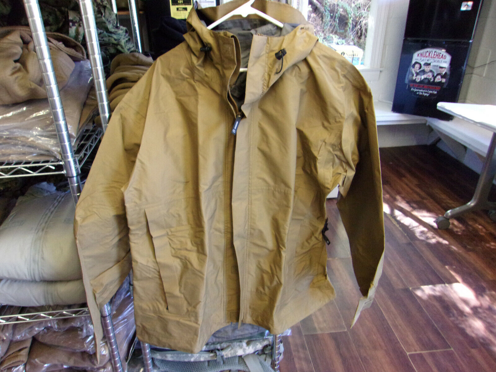 BEYOND CLOTHING.....COYOTE BROWN L-6 GORTEX JACKET SIZE LARGE