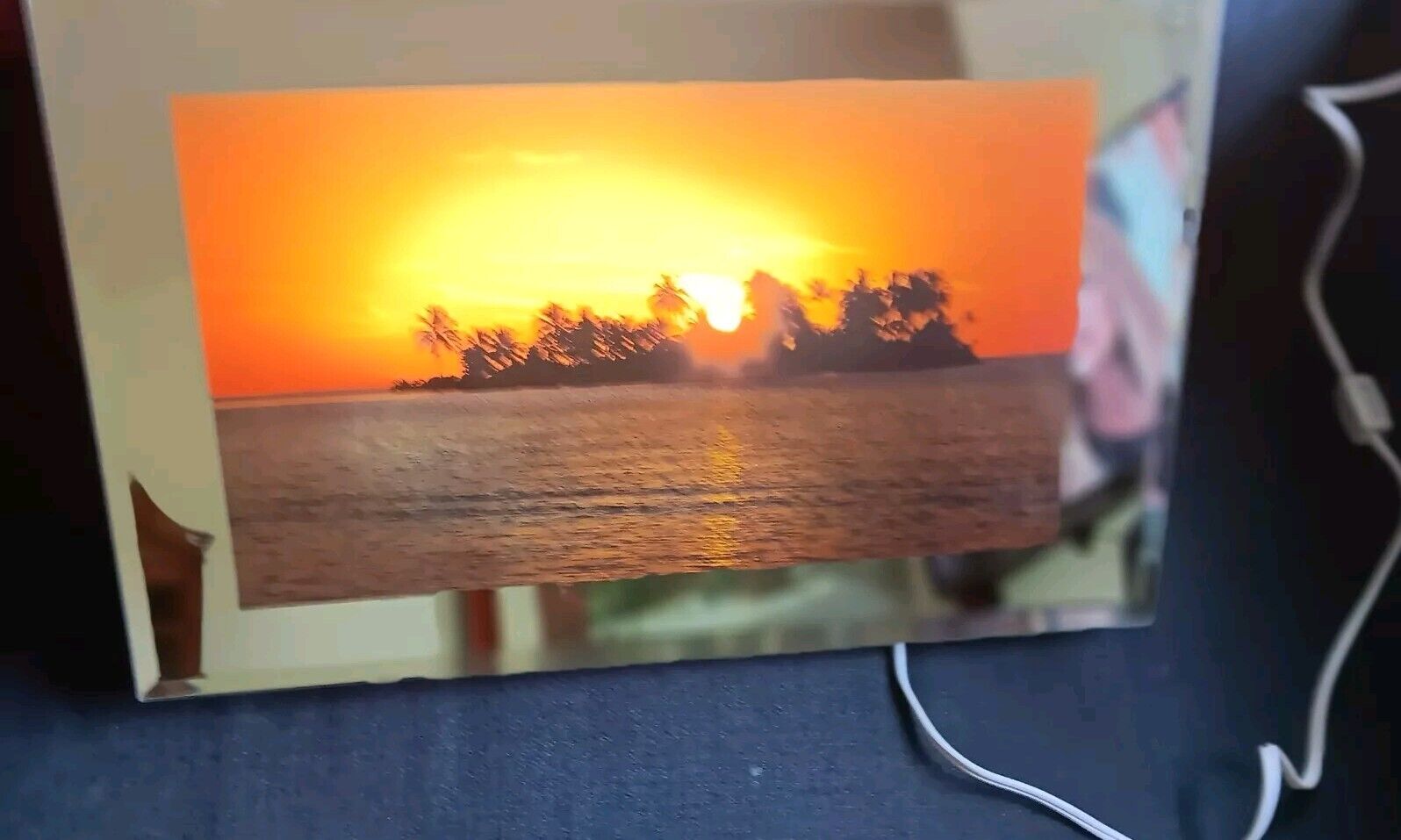 Vintage Light Up Sunset Palm Motion Rippler Beach Mirror  Wave Sounds artwork 