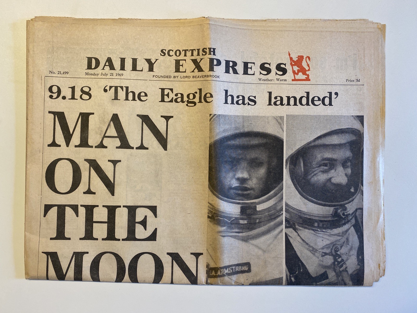 1969 Scottish Daily Express 21 July | Apollo 11 Moon Landing Man on the Moon