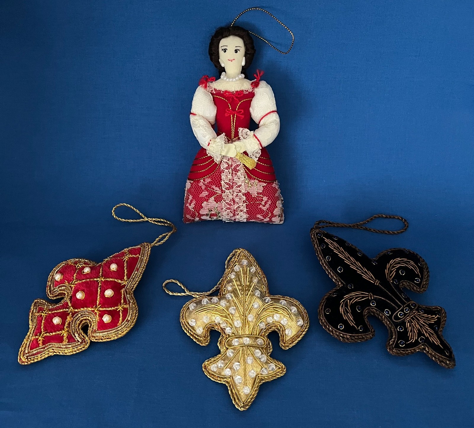 Ornaments - Fleur de Lis - St Nicolas - Lot of 4 including Marie Antoinette?