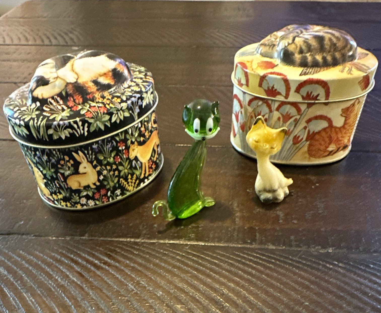Vintage Metal Cat Trinket Boxes w/ Sleeping Cat Lids, 2 Boxes + 2 Cat Figurines Vintage Metal Cat Trinket Boxes w/ Sleeping Cat Lids, 2 Boxes + 2 Cat Figurines