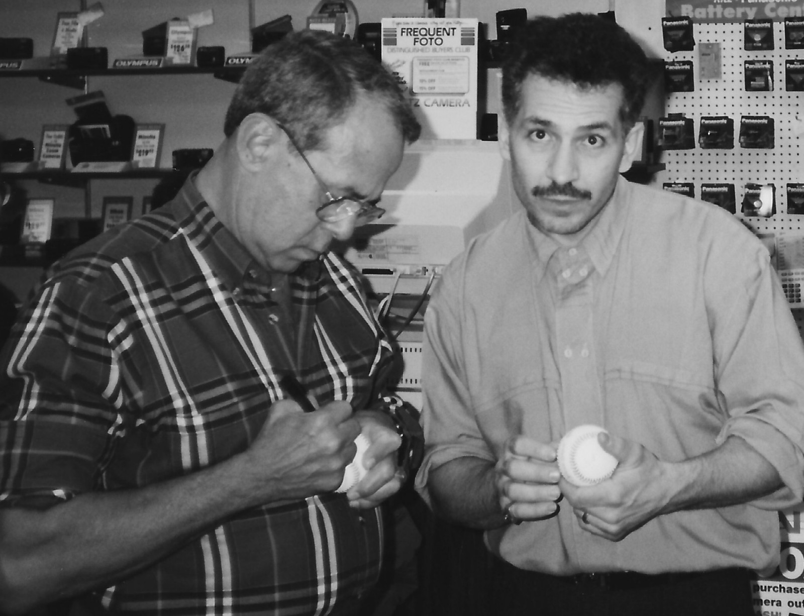LUIS APARICIO, Lost Footage (Thumb Drive)