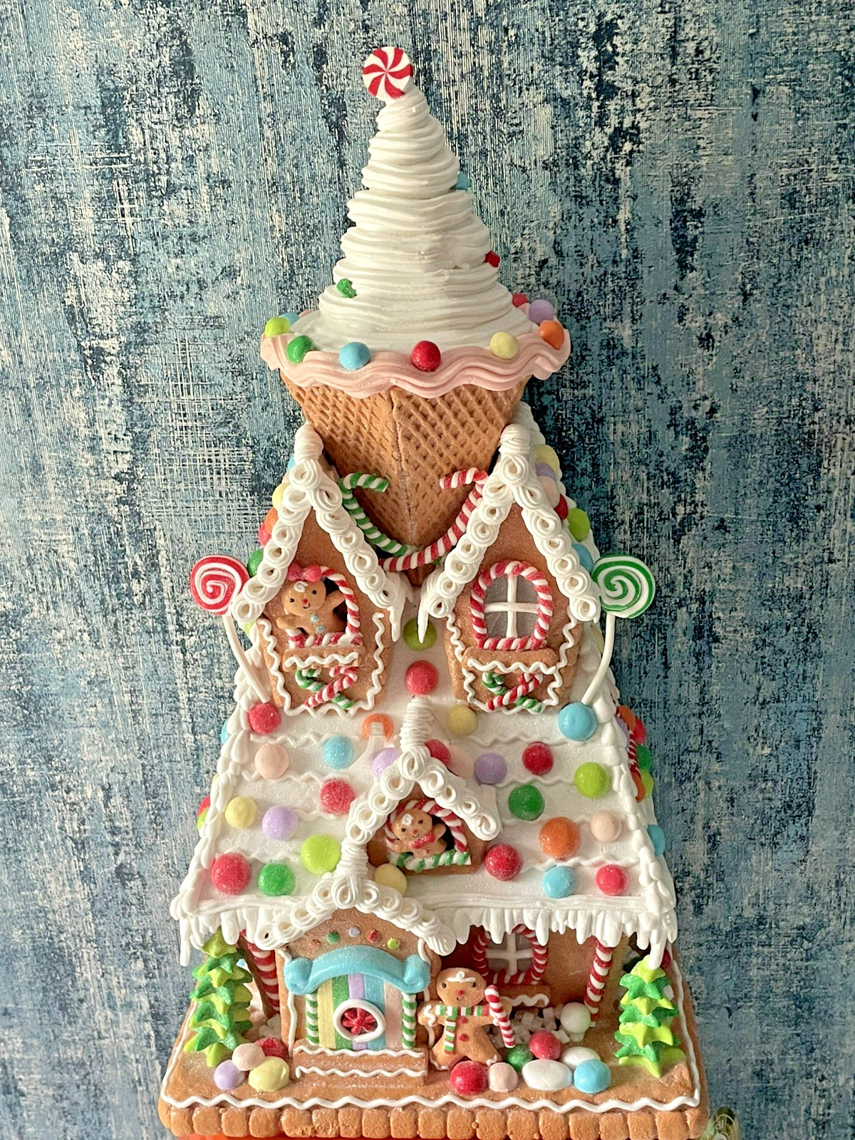 SUGAR PLUM DREAMS Sweet Treats 22\