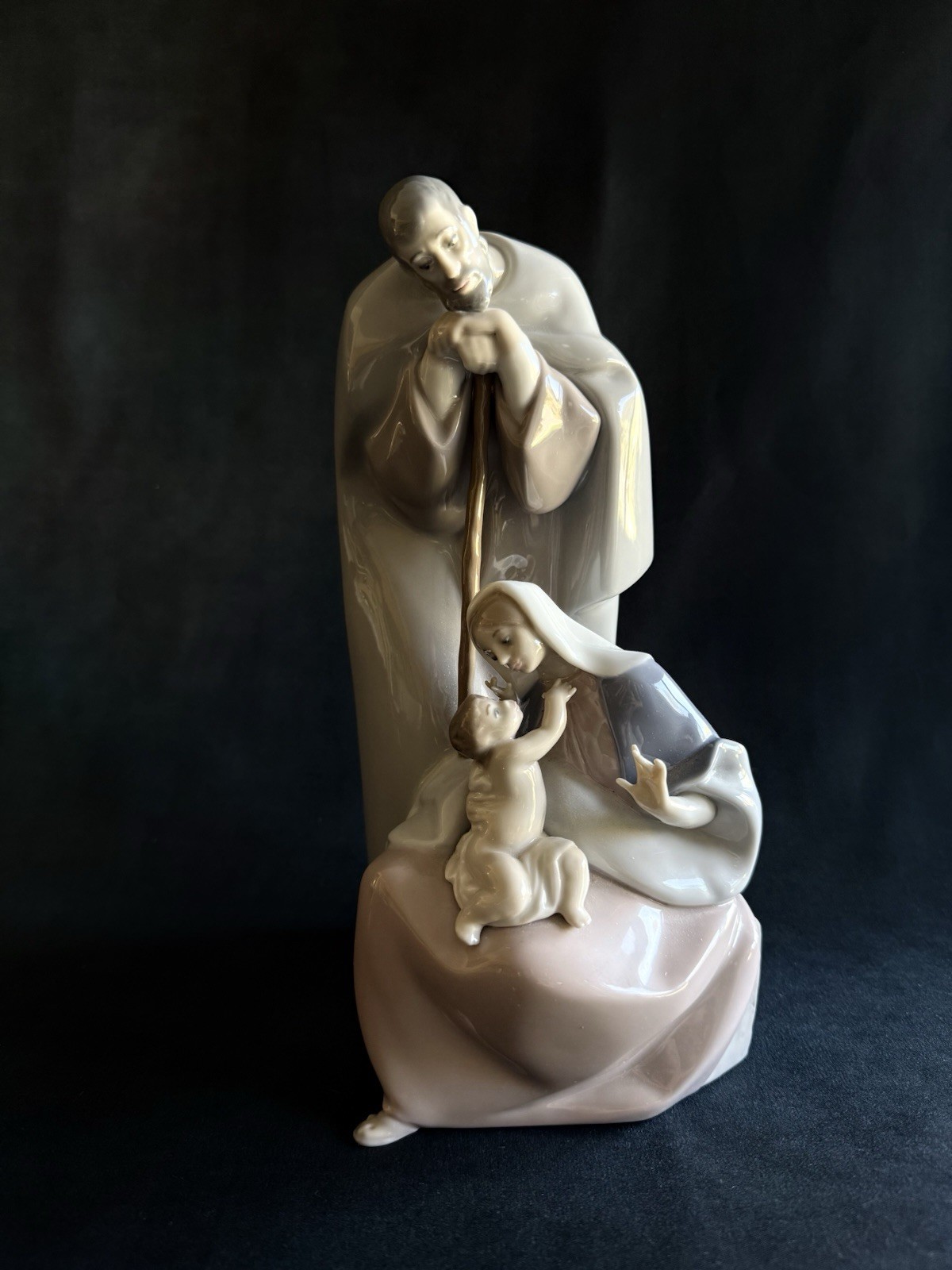 Vintage Lladro Holy Family Nativity Mary Joseph Baby Jesus Porcelain Spain 10” Vintage Lladro Holy Family Nativity Mary Joseph Baby Jesus Porcelain Spain 10”
