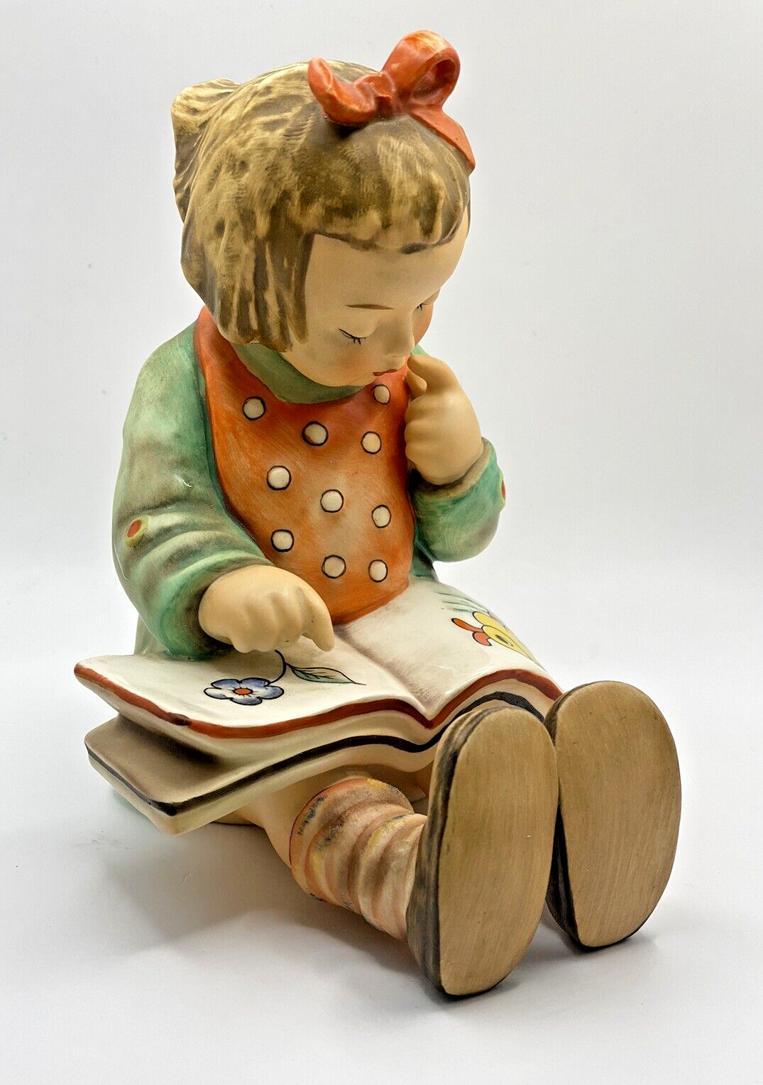 Vintage Large Hummel 5.5 Inches Book Worm Girl Reading Figurine TMK-6