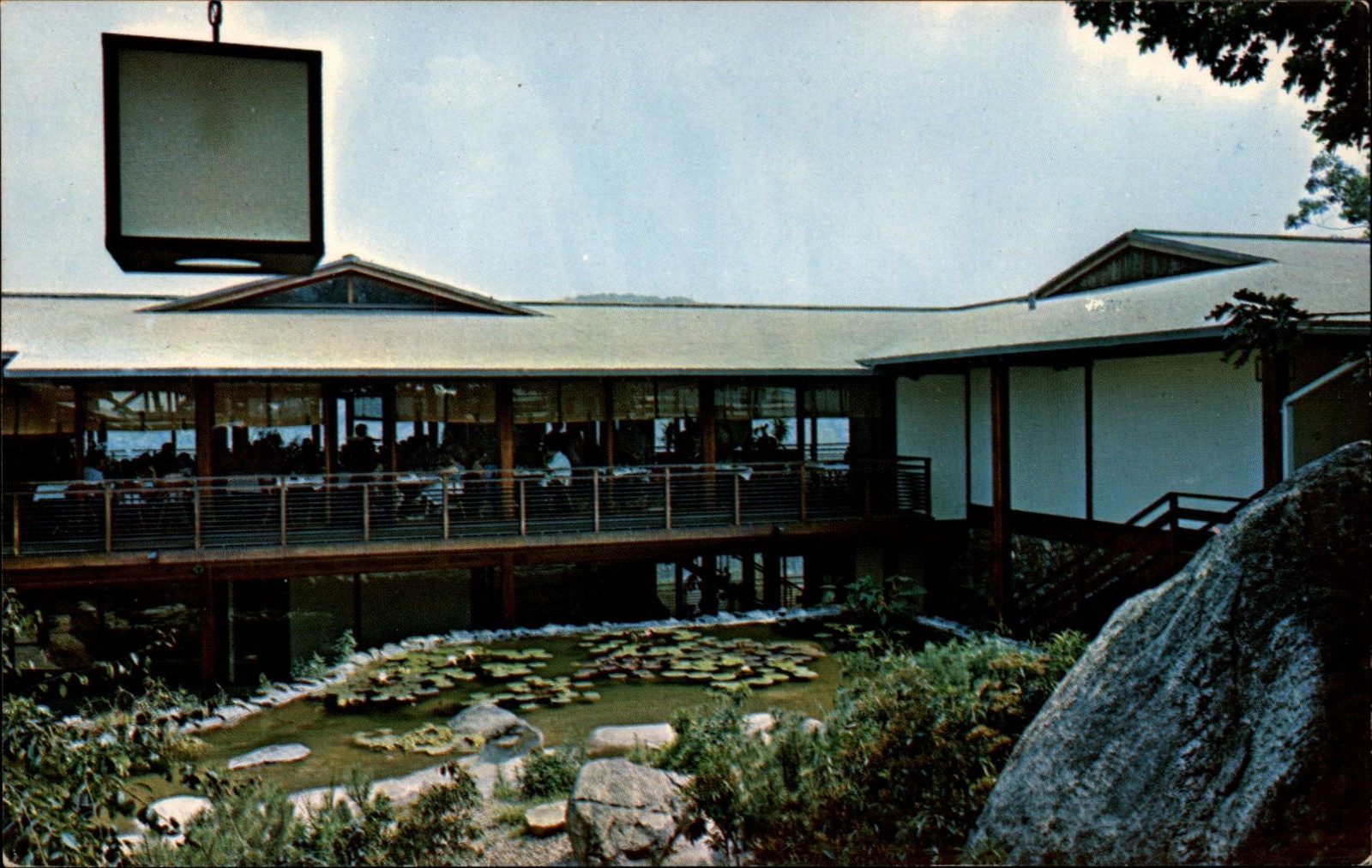 Motel Restaurant on the Mountain Suffern NY vintage postcard q641 Motel Restaurant on the Mountain Suffern NY vintage postcard q641