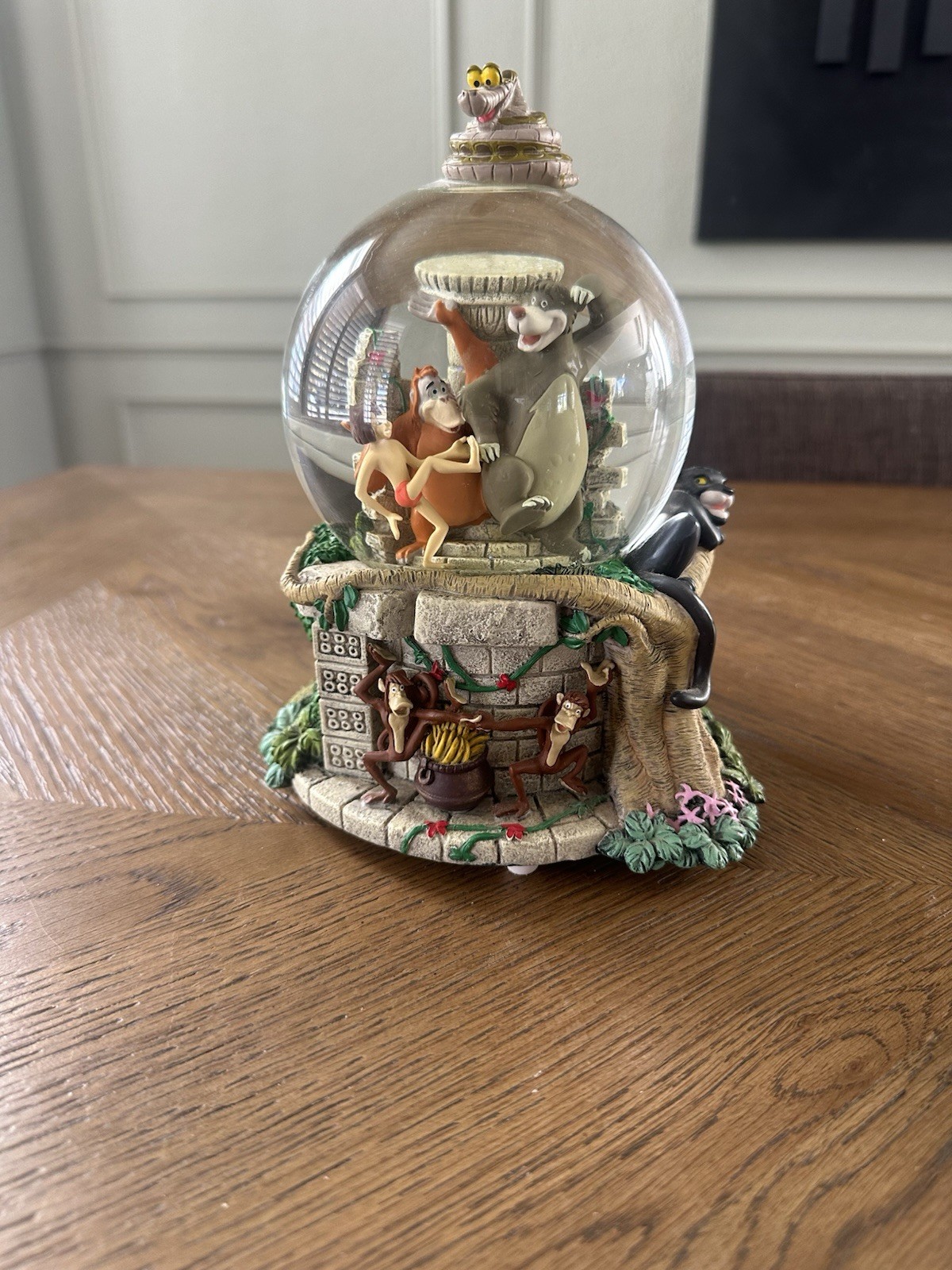 Vintage Disney The Jungle Book Musical Snow Globe Baloo Mowgli Bare Necessities