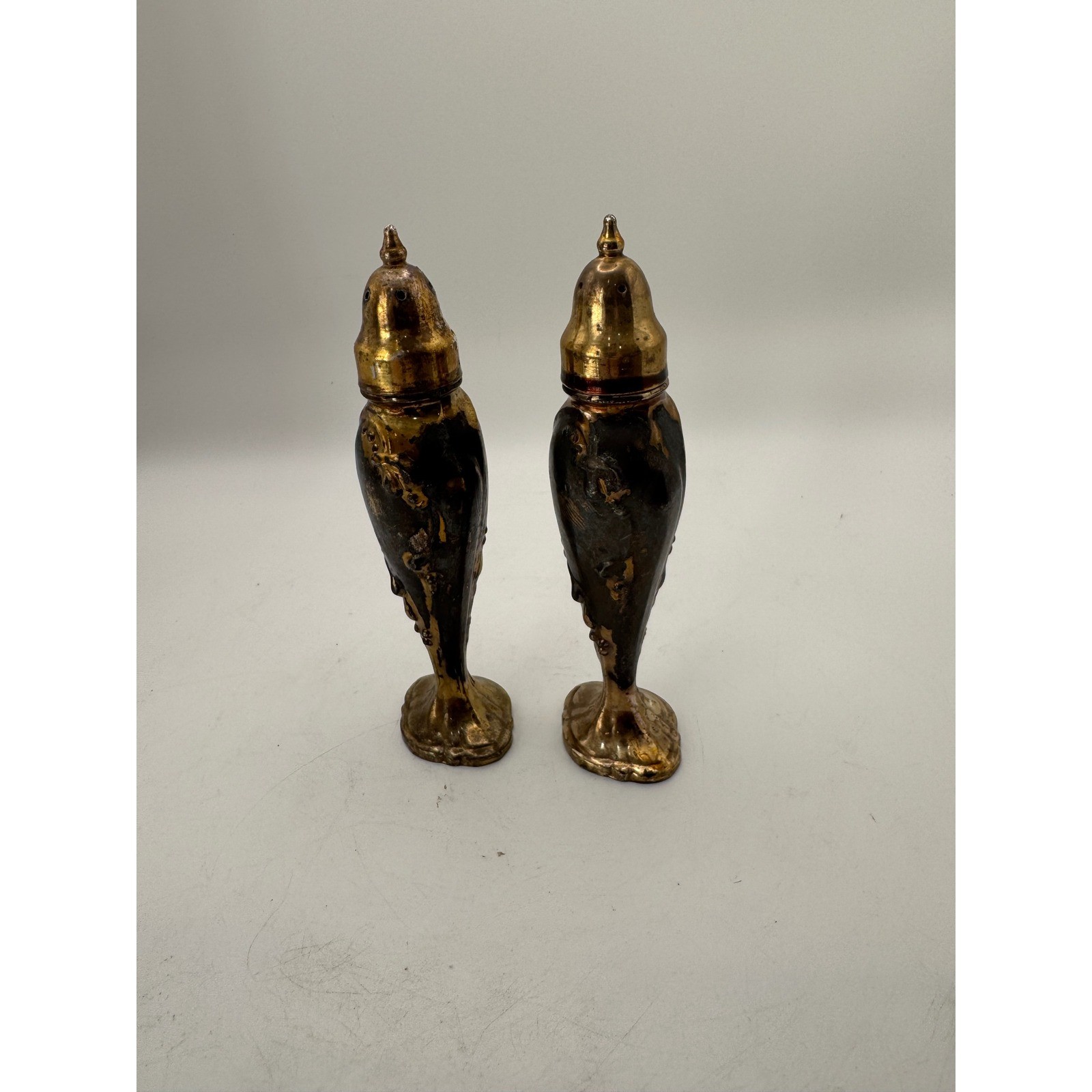 Vintage Stanhome Brass Metal Etched Salt Pepper Shakers Set