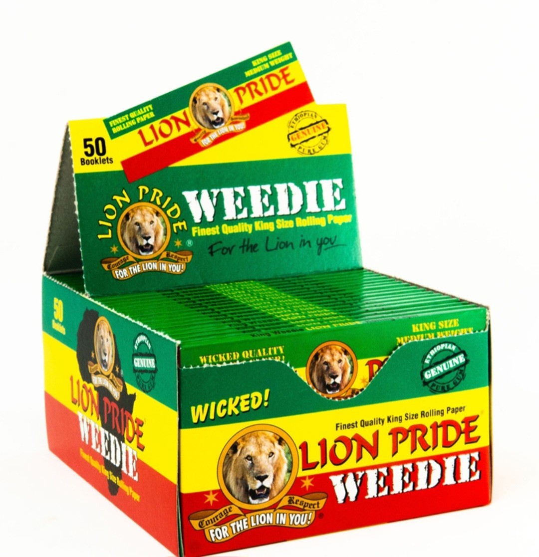 Lion Pride Rolling Paper of 50 Booklets