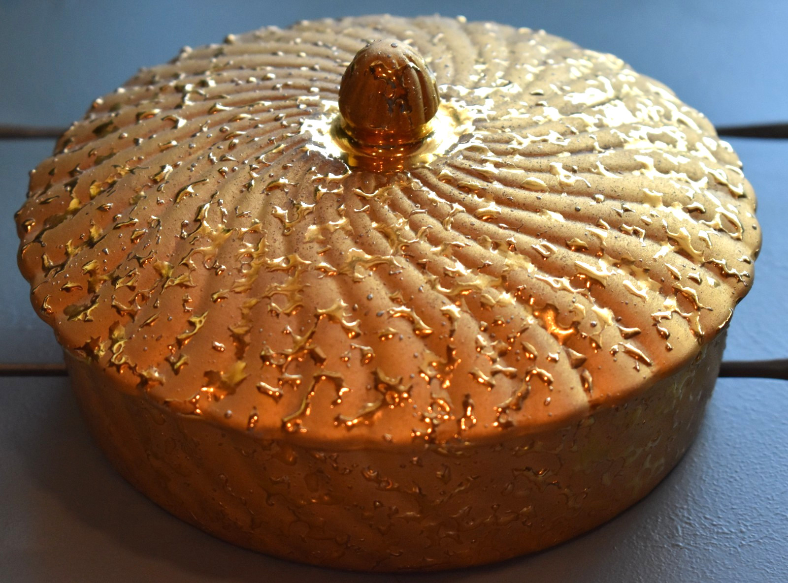 Vintage Weeping Gold Lidded Candy Dish 2 Pcs
