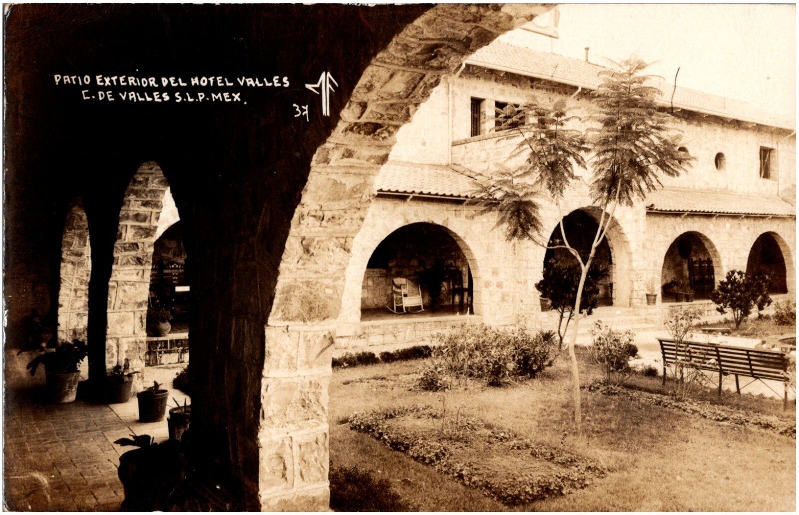 Exterior Patio of Hotel Valles San Luis Potosi Mexico 1950s RPPC Photo Postcard