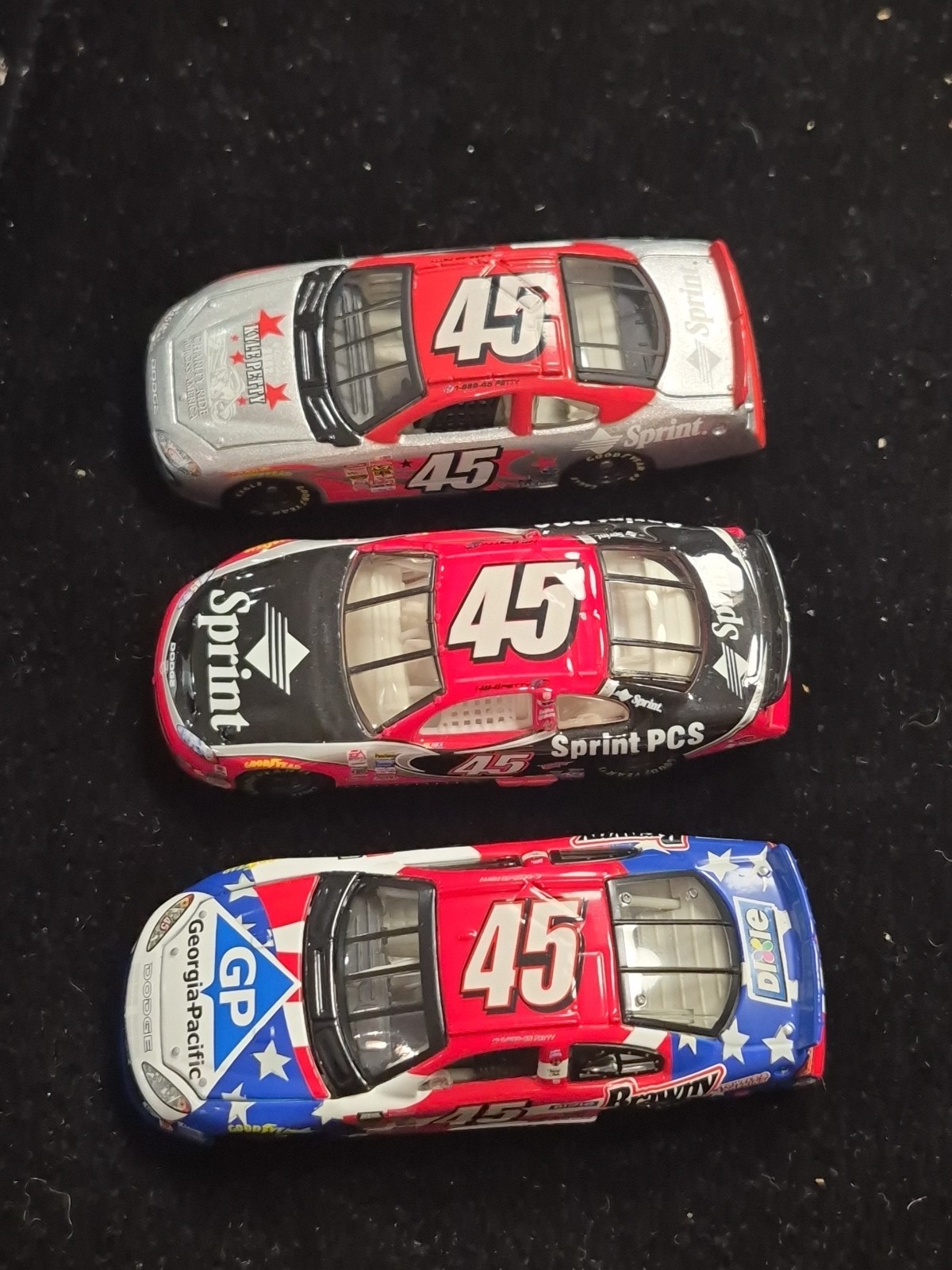 Lot 3 2000-04 RACING CHAMPIONS -Hotwheels  NASCAR # 45 KYLE PETTY Racing  - 1/64
