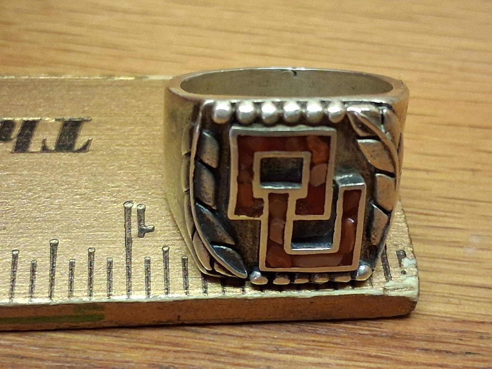 Vintage  Oklahoma University Sooners sterling silvr Ring Size 8 rare coral inlay