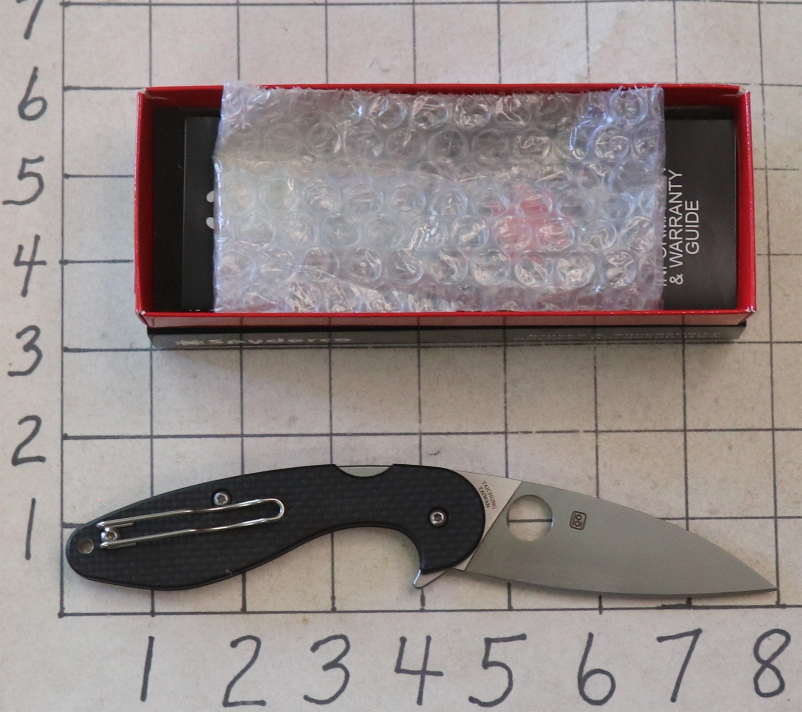 Spyderco Sliverax, S30V Plain Blade, New in the Box, C228CFP