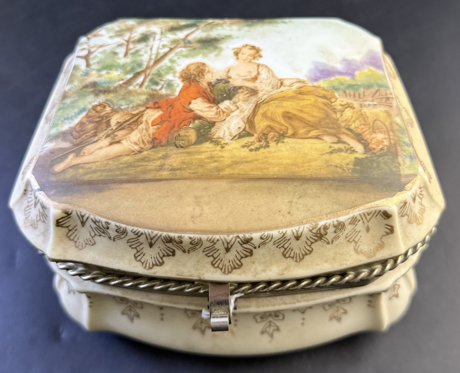 Vintage Porcelain Hinged Box with Romantic Portrait Simply Beautiful  Vg5