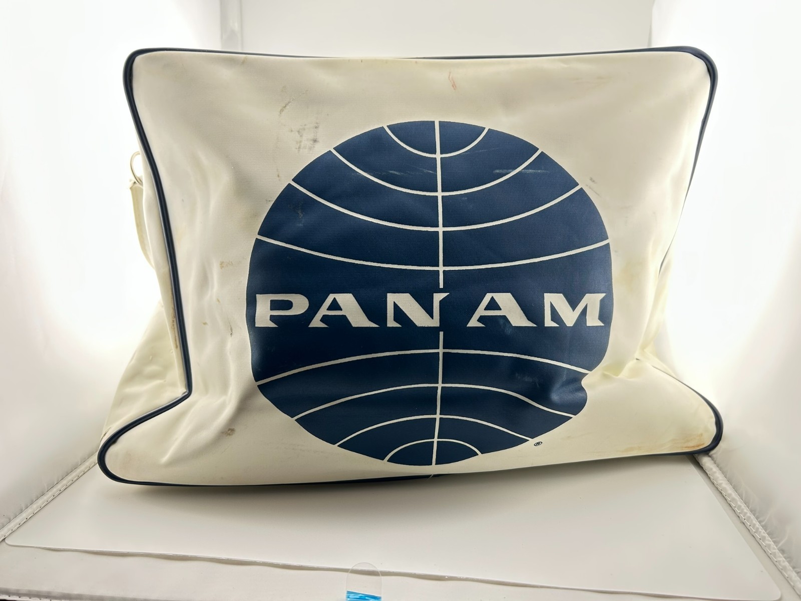 Vintage 1960s Pan Am Airlines Carry-On Flight Bag