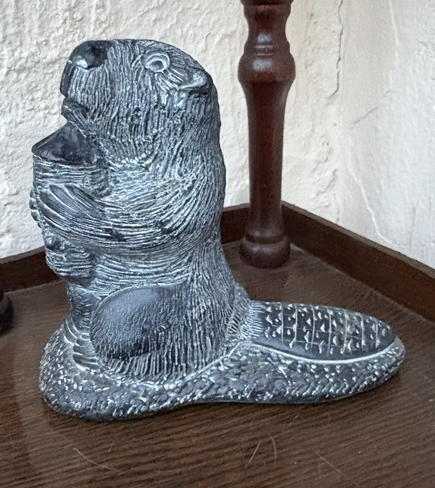 Vtg Aardvark Beaver Holding Chewed Log Carved Soapstone Figurine From Canada
