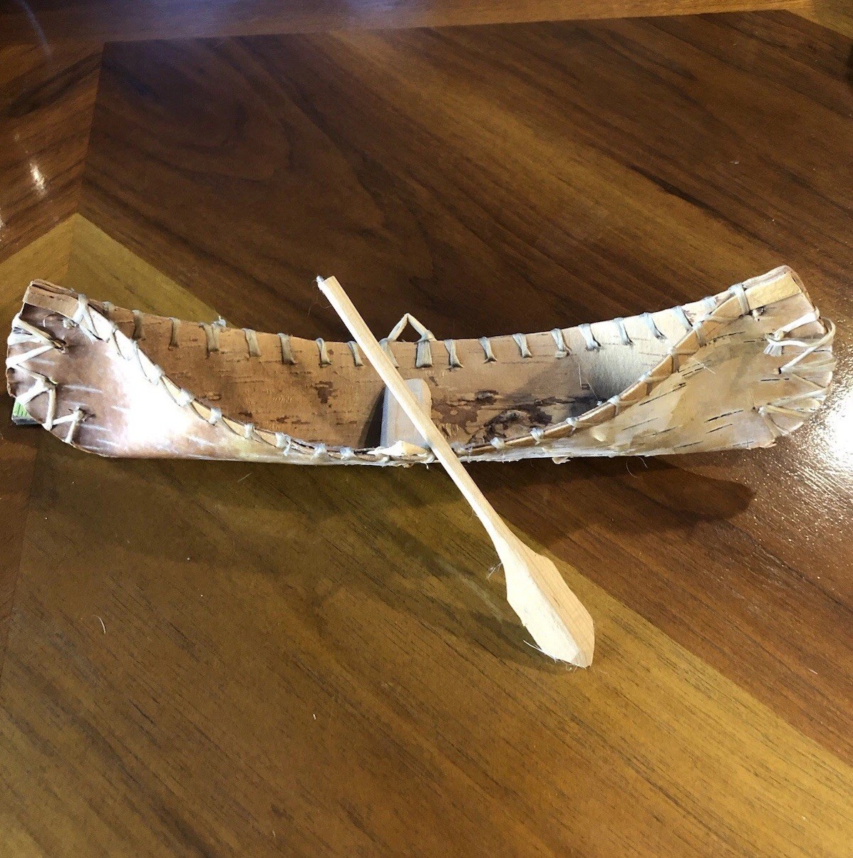VNTG Alaskan Birchwood Model Canoe 11”  Hand Crafted Official Made in Alaska 