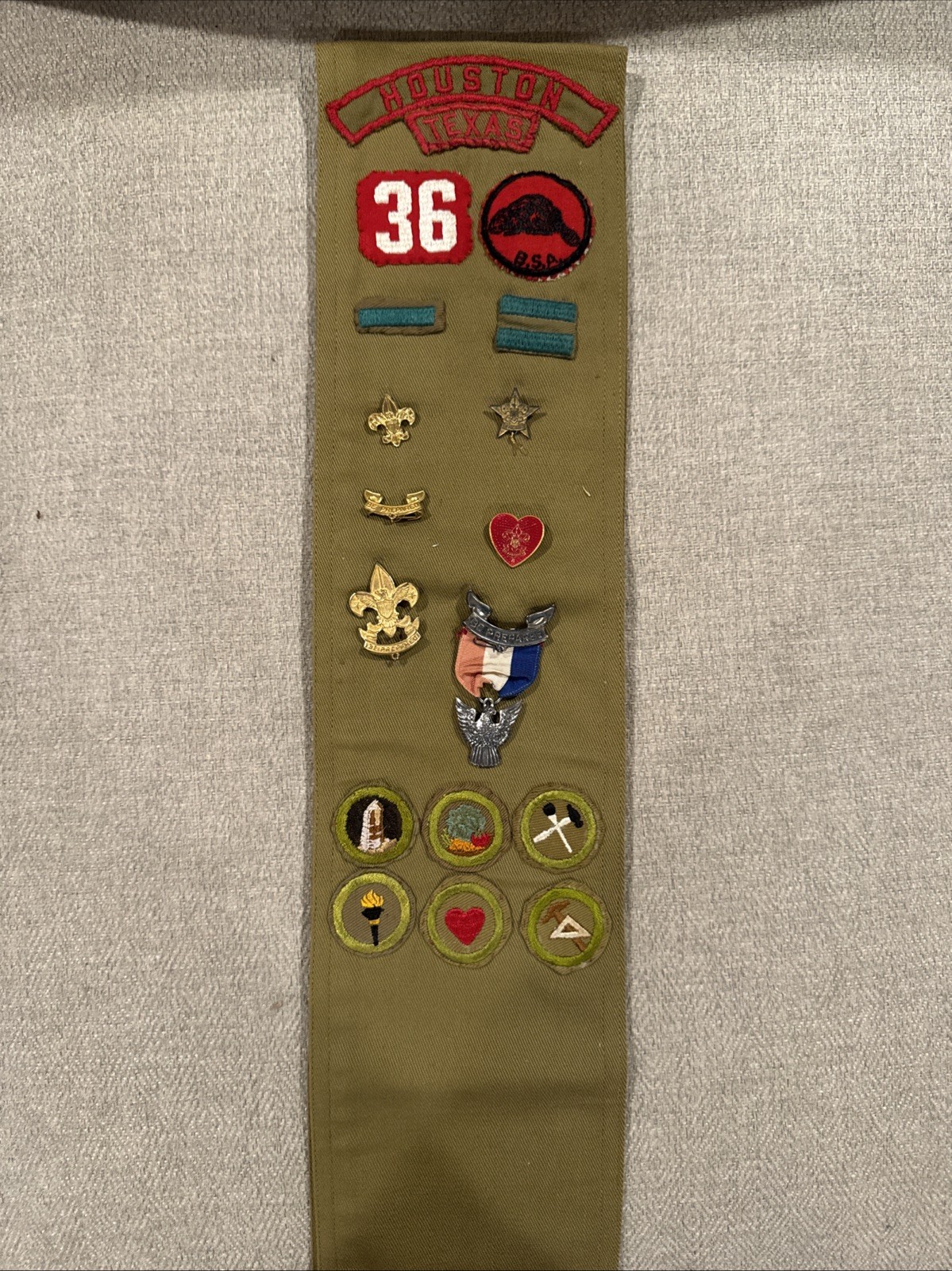 BSA  late 1940's Eagle Scout merit badges Sash ,ranks With Eagle