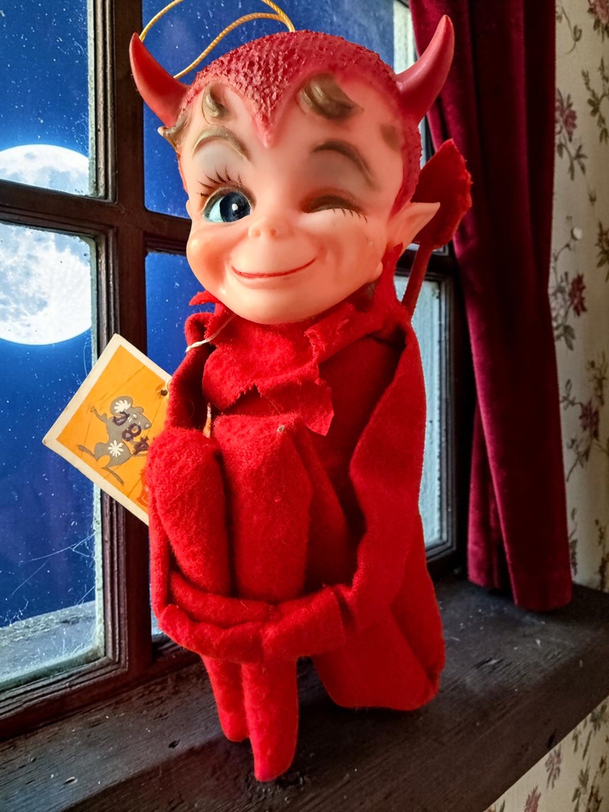 Vintage 1967 KAMAR Japan Winking Red Devil Knee Hugger Halloween Elf with TAG 🎃 Vintage 1967 KAMAR Japan Winking Red Devil Knee Hugger Halloween Elf with TAG 🎃
