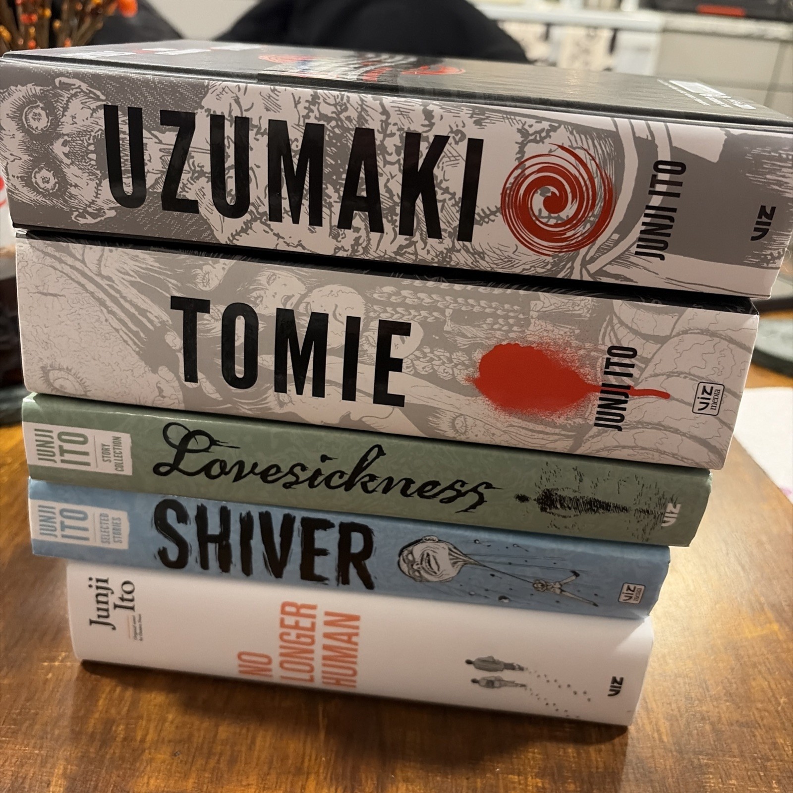 5 Junji Ito Book Bundle NEAR MINT CONDITION PRE-OWNED 5 Junji Ito Book Bundle NEAR MINT CONDITION PRE-OWNED