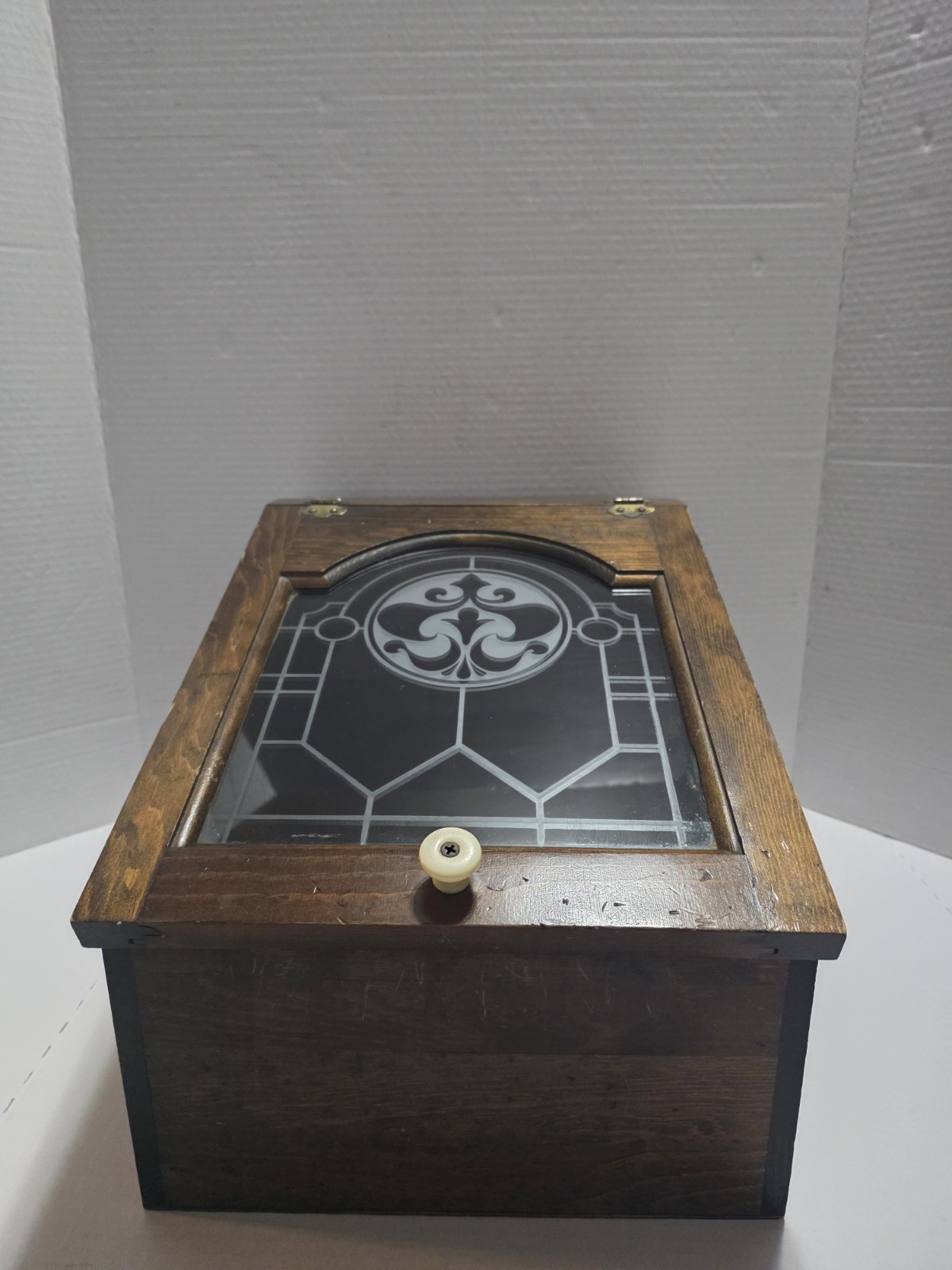 VTG Farmhouse Style Wood Countertop Box Glass Hinged Door Bread Spices ETC EUC 