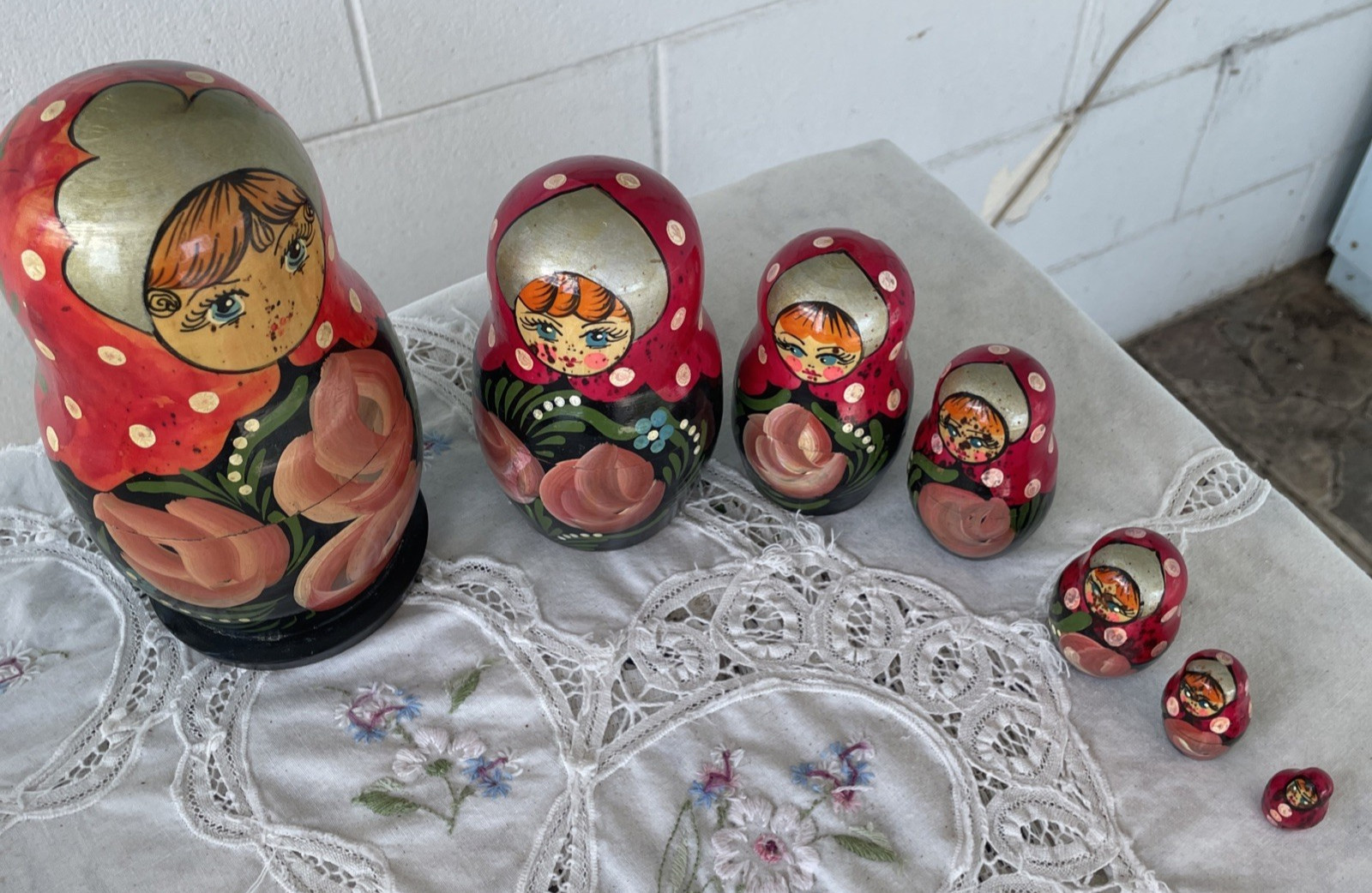 VTG Hand Turned and Painted Russian Nesting Dolls Matryoshka Set of 7 Signed 90s VTG Hand Turned and Painted Russian Nesting Dolls Matryoshka Set of 7 Signed 90s