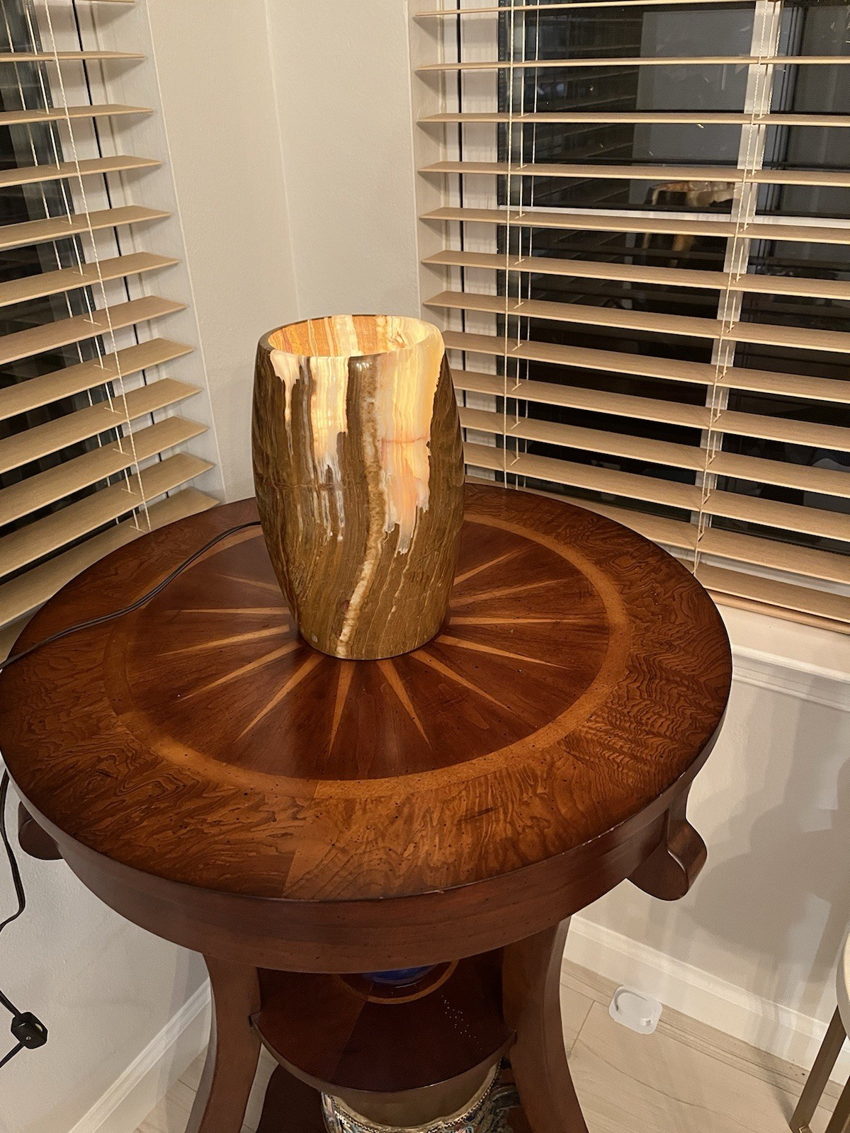 Gorgeous Vintage Onyx Stone Lamp