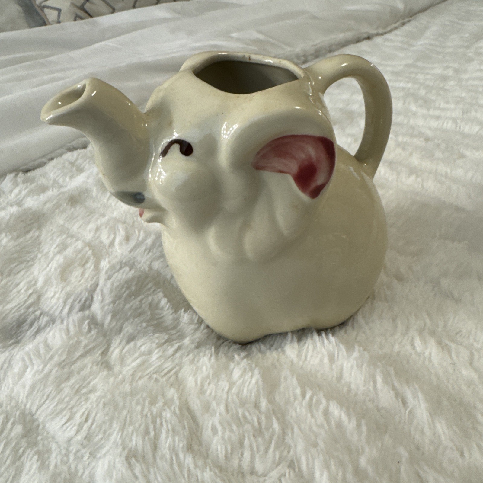 Vintage Shawnee Pottery Hand Painted Ceramic Elephant Creamer Pitcher