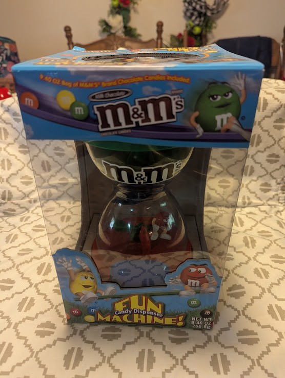 M&M’s Fun Machine Candy Dispenser – New in Box – Includes Chocolate Candies – Cl