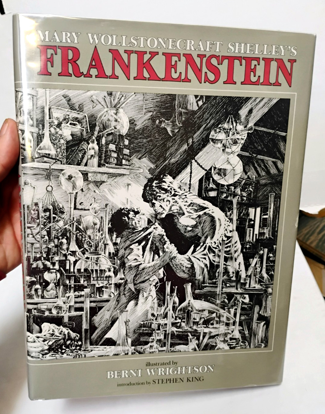 FRANKENSTEIN Mary Shelley BERNIE WRIGHTSON HCDJ 1983 First Edition Stephen King FRANKENSTEIN Mary Shelley BERNIE WRIGHTSON HCDJ 1983 First Edition Stephen King