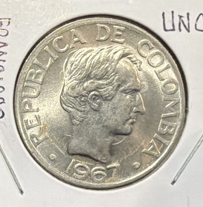 1967 COLOMBIA 50 CENTAVOS UNCIRCULATED COIN -30MM-KM#228