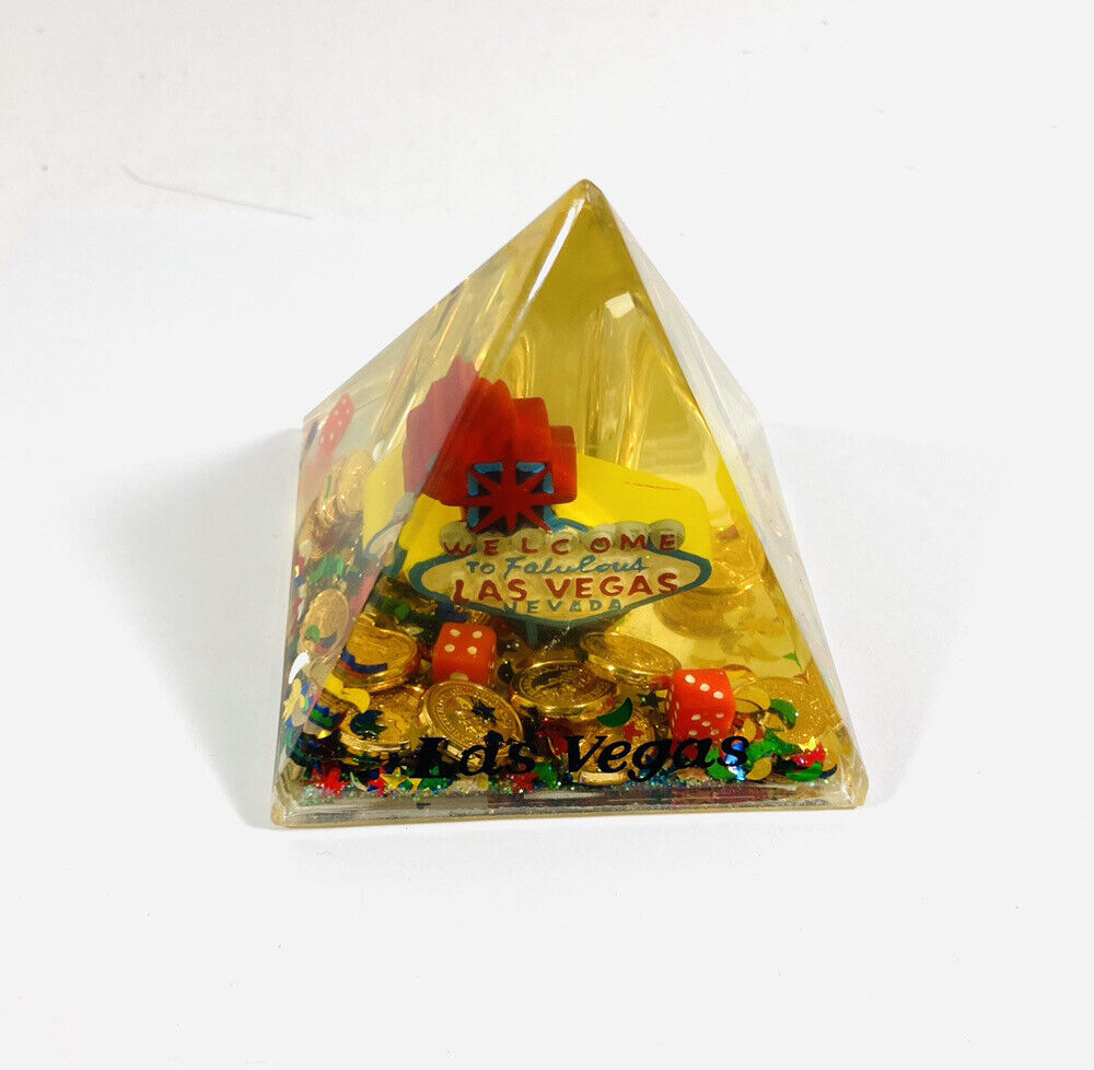 Vintage LAS VEGAS Gold Glitter Pyramid Snow Globe Paperweight Cards Pen Holder