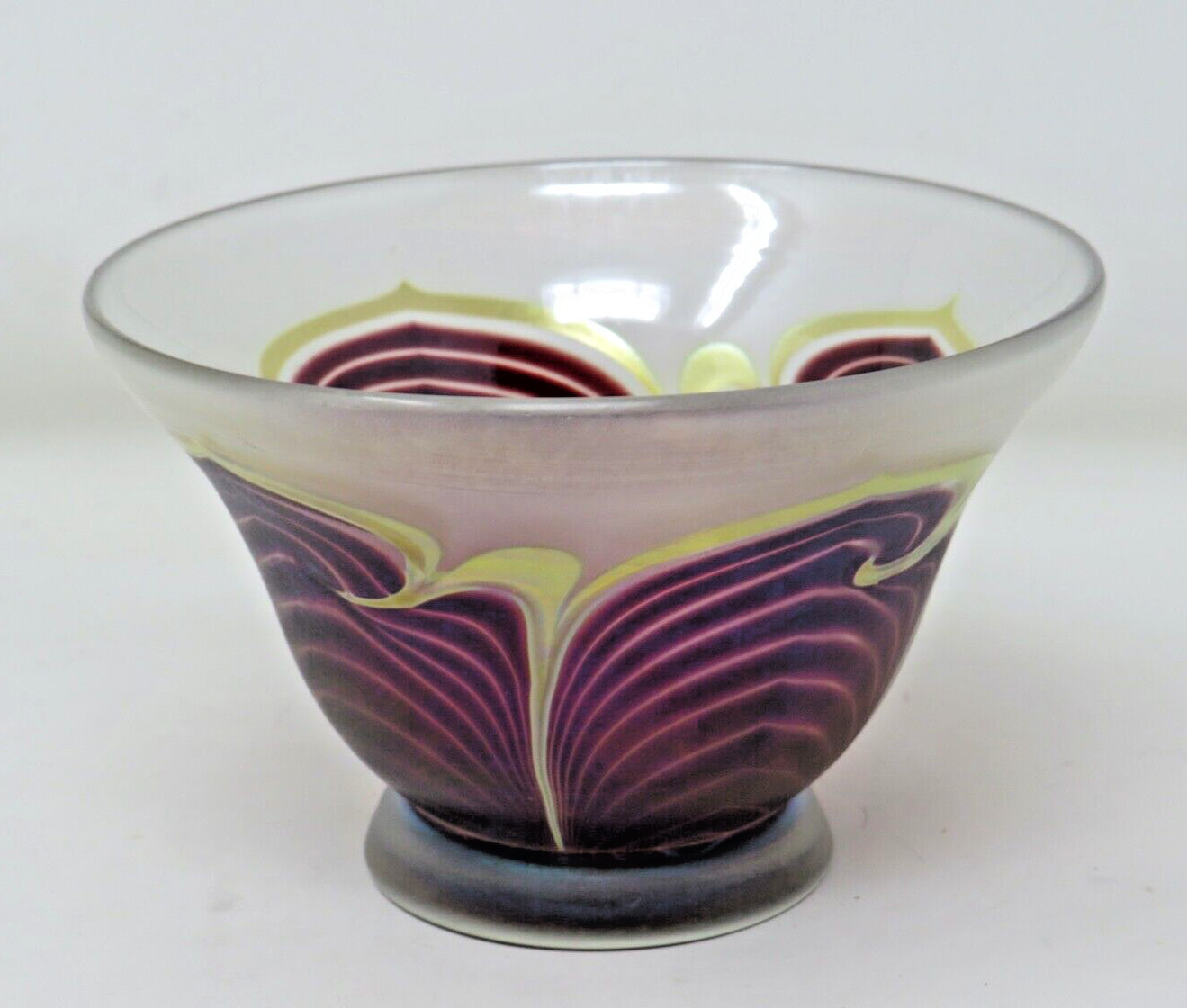 Steven Corriea Art Glass Pulled Feather Iridescent Gold Purple Bowl Signed Dated