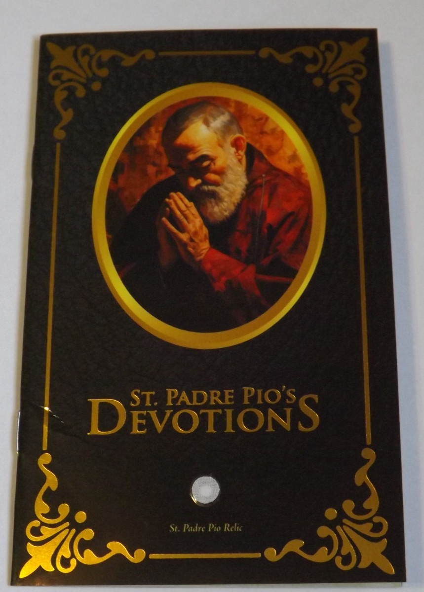 Cloth touched to relic of Saint Padre Pio Pio's Devotions prayer book booklet