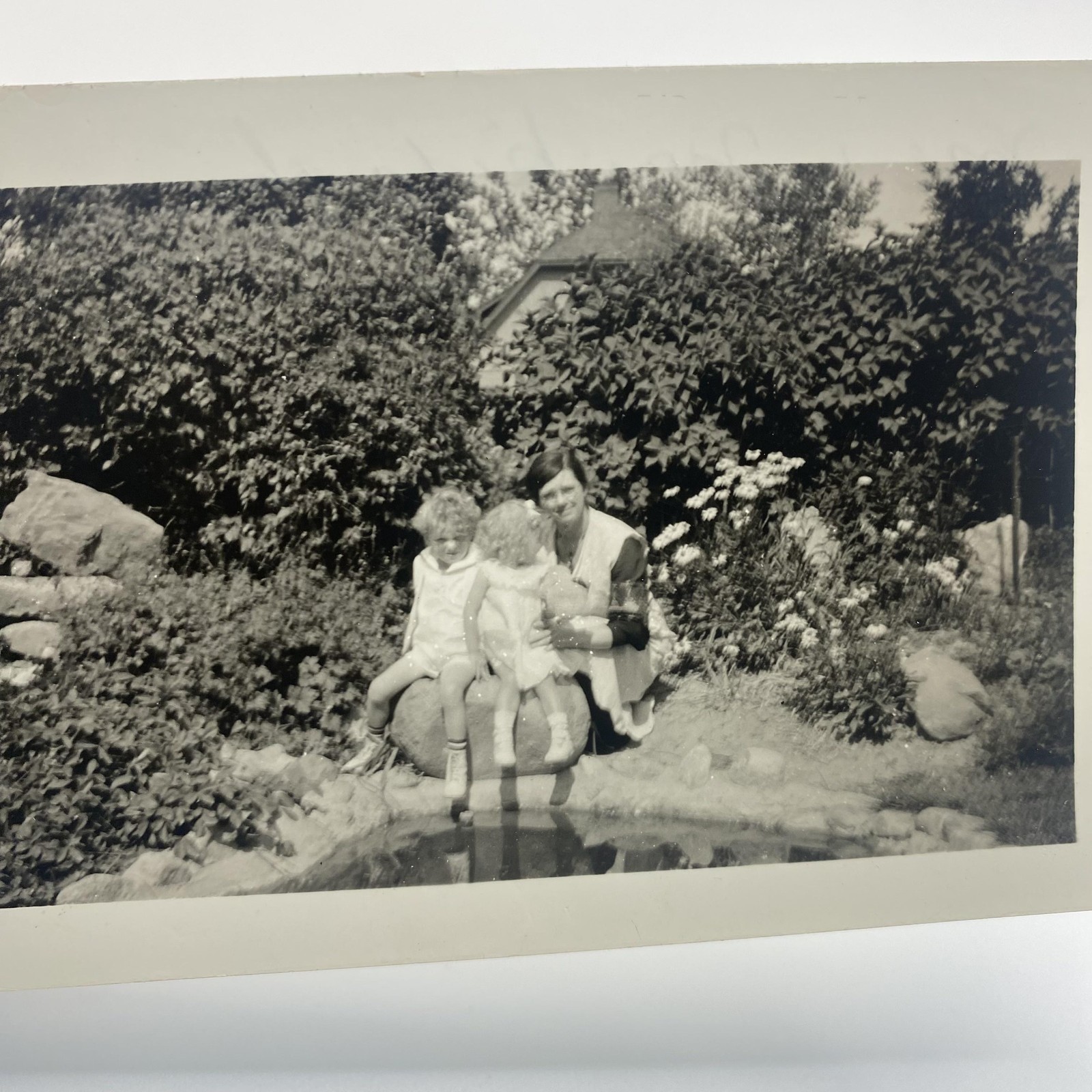 Vtg 1930s Mother Children Garden Snapshot Photo B&W Pueblo Colo Original