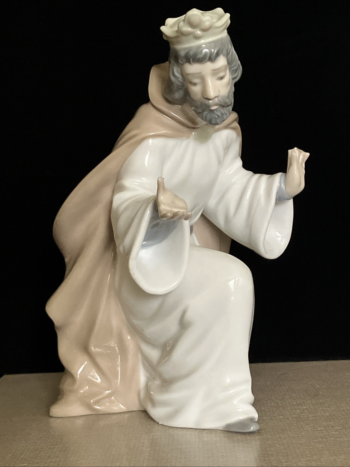 NAO LLADRO -1984- KING MELCHIOR -  PORCELAIN  NATIVITY FIGURINE 7\