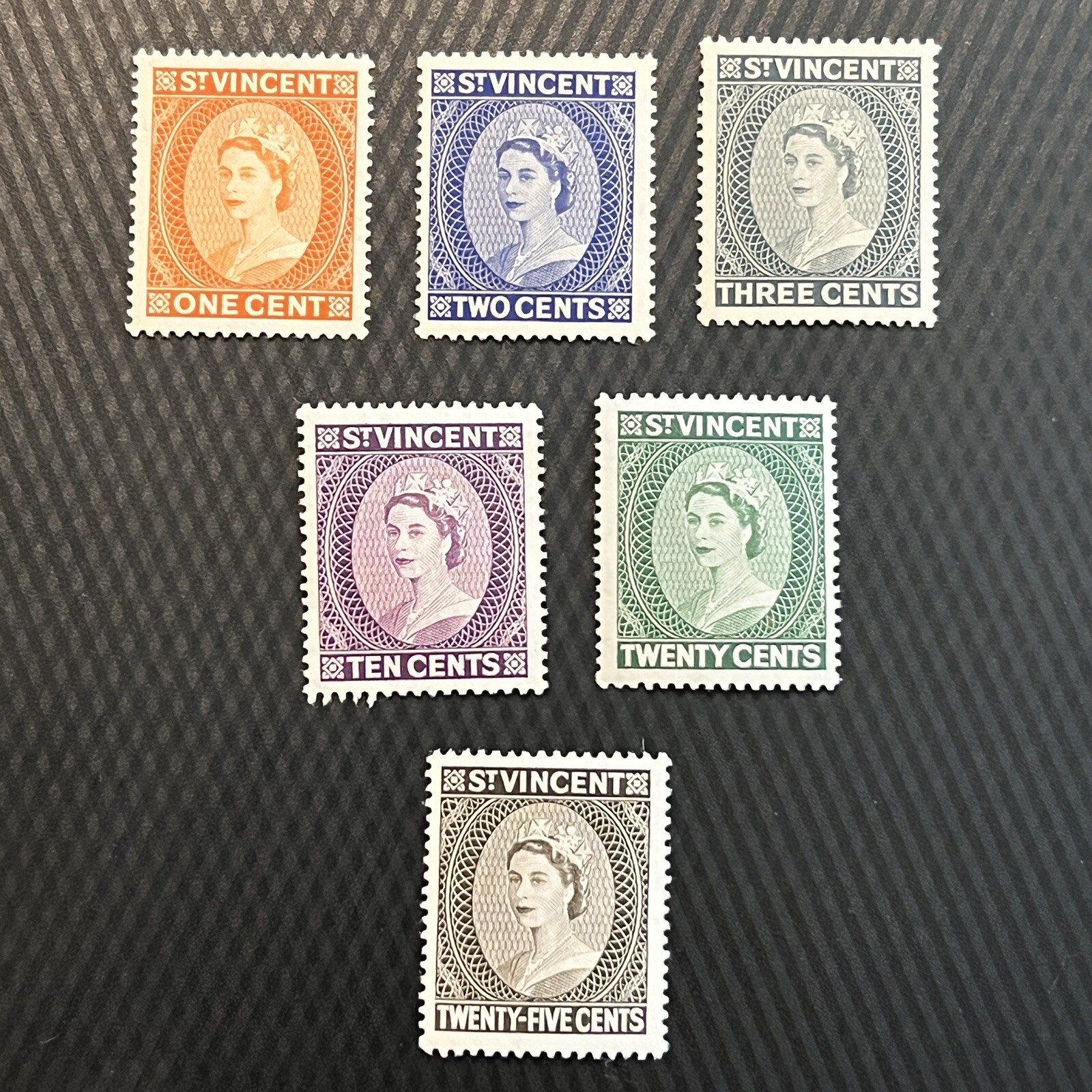 ST. VINCENT QUEEN ELIZABETH II PORTRAIT MINT MH STAMPS SHORT SET OF 6