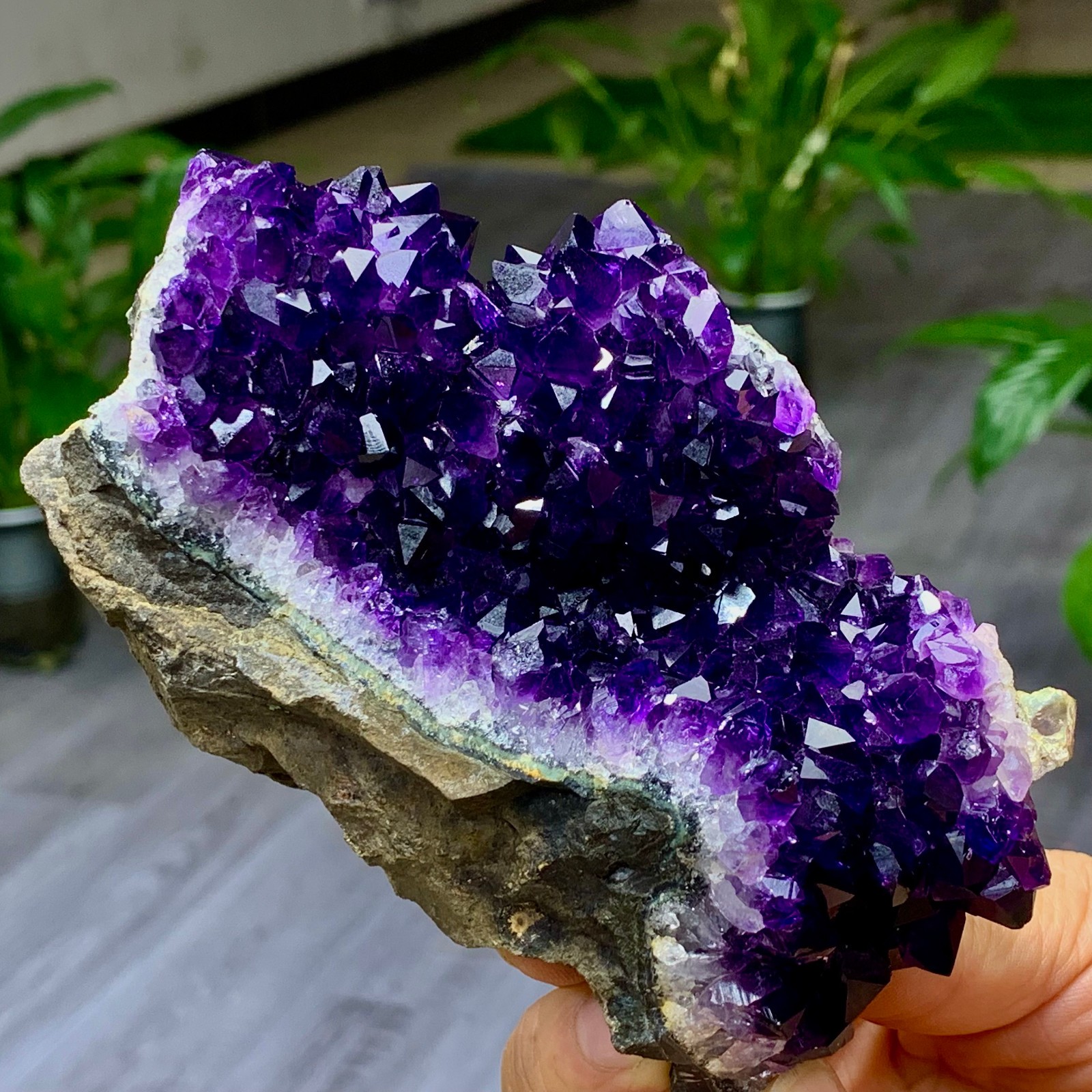 486G Natural Amethyst geode quartz cluster crystal specimen Healing