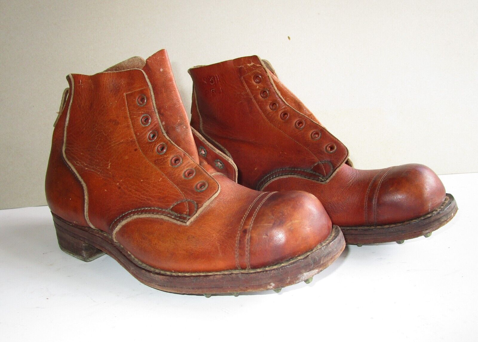 WW2 1945 Australian British Army SAS Commando Jungle Cleats Shoes Boots Size 9