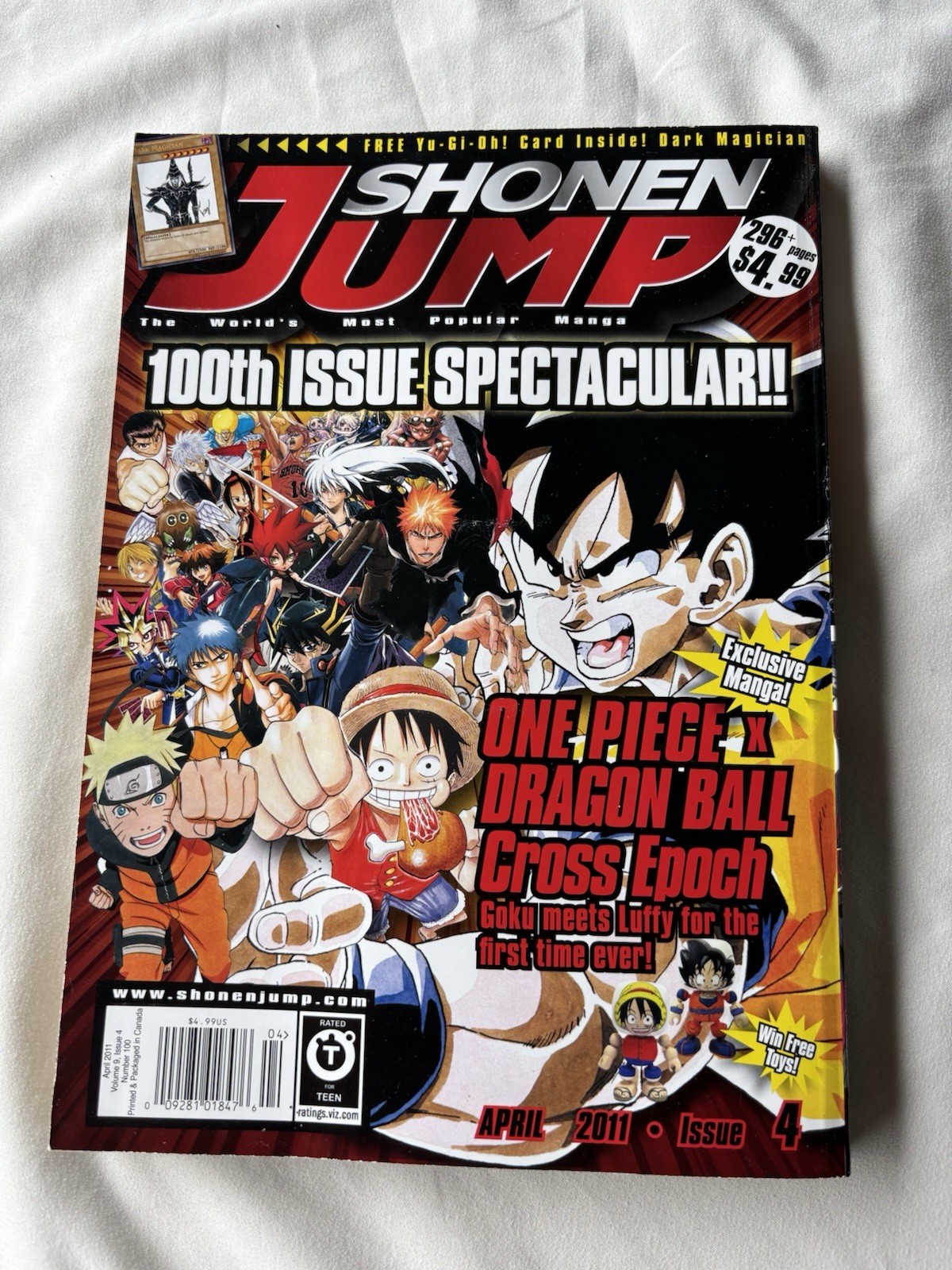 Shonen Jump APRIL 2011 Issue 4 With Trading Card ( Dark Magician ) 100th Issue Shonen Jump APRIL 2011 Issue 4 With Trading Card ( Dark Magician ) 100th Issue