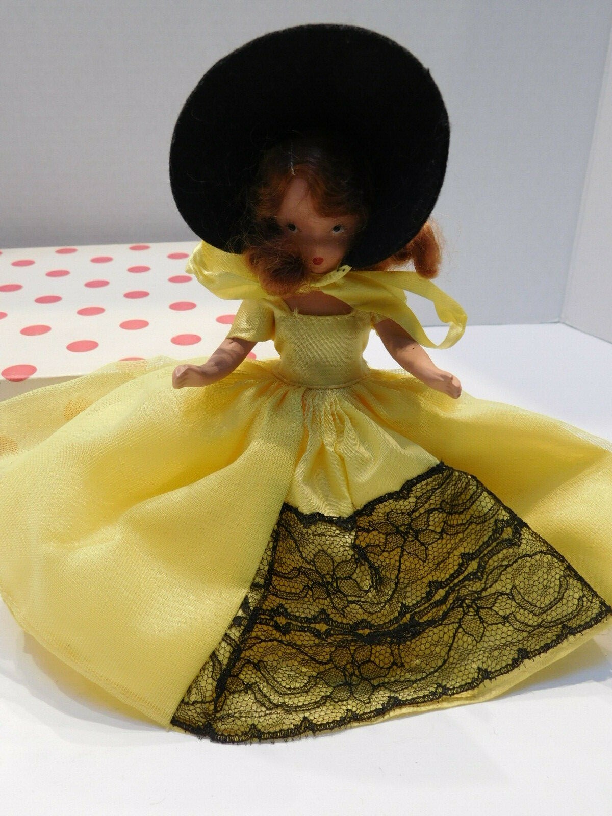 Nancy Ann Storybook Doll ~ #189 A Breezy Girl & Arch for Worship March