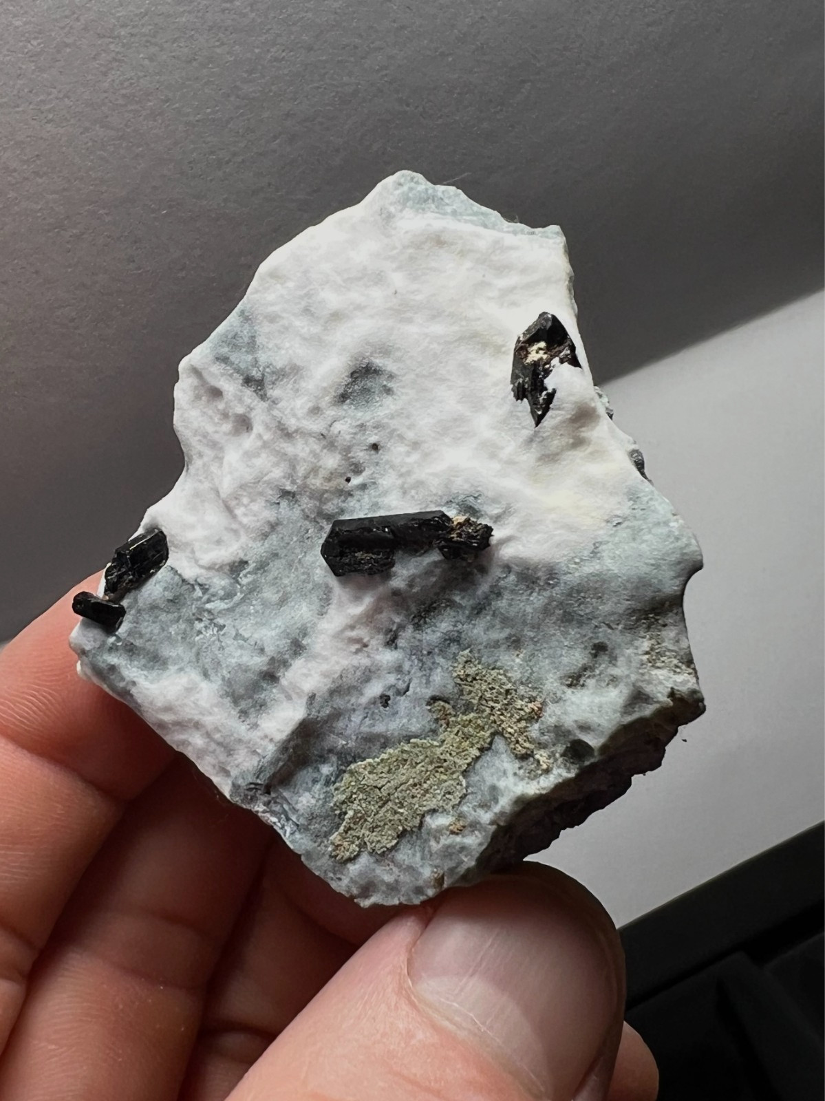 Neptunite + Natrolite on Matrix 64g - San Benito, CA, USA Neptunite + Natrolite on Matrix 64g - San Benito, CA, USA