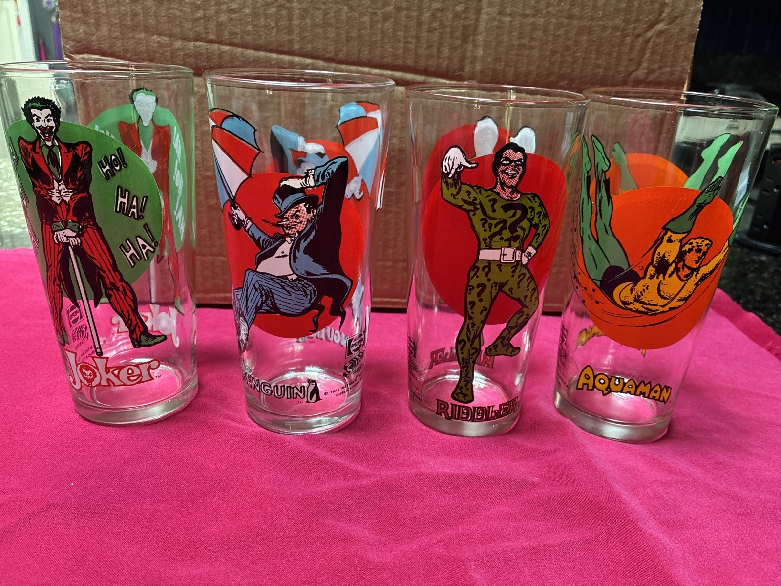 Lot Of 4 Vtg Pepsi Super Series 1976 Glasses Joker Penguin, Riddler, And Aquaman